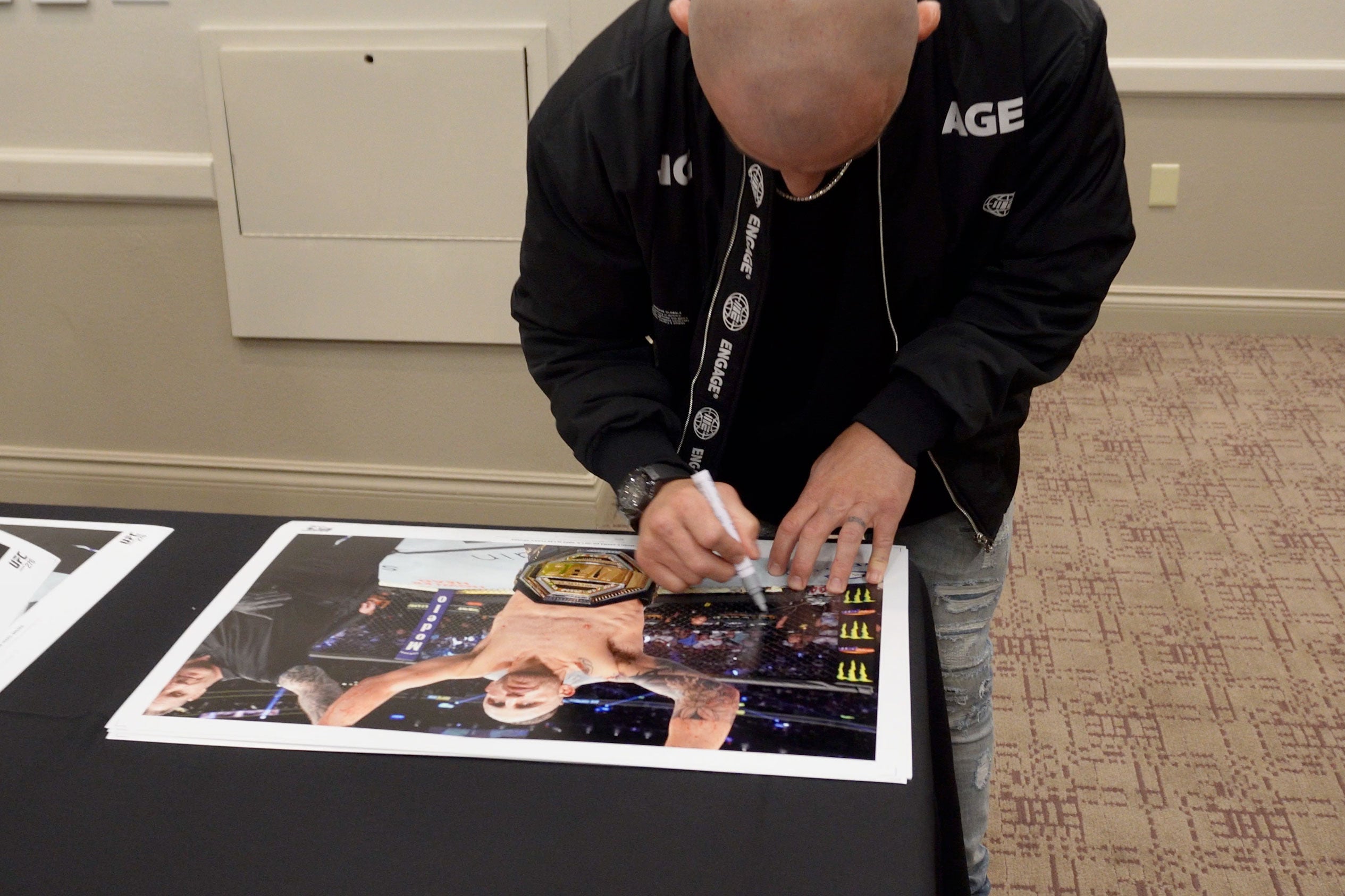 Alexander Volkanovski Signed Photo UFC 276