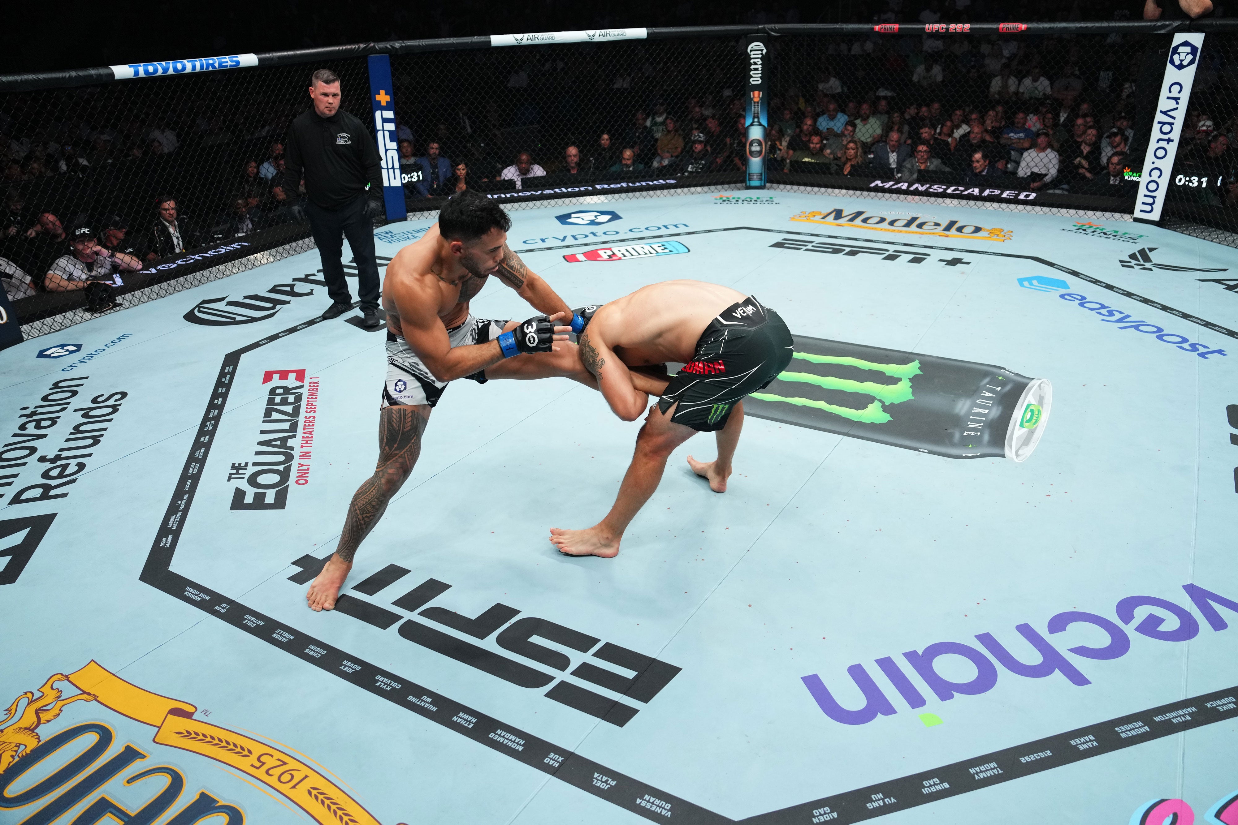 UFC 295: Jones vs Miocic Name on Canvas