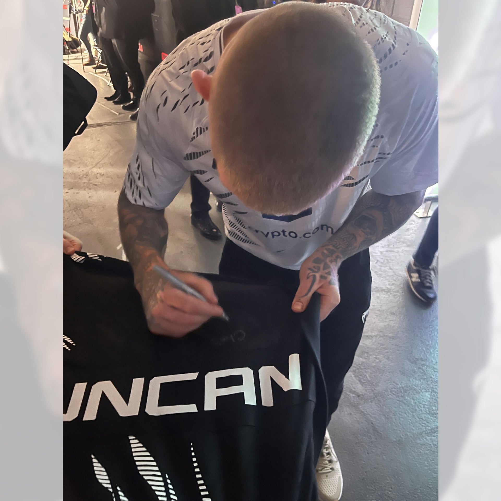 Chris Duncan Signed 1-of-1 Fight Issued Hoodie UFC Fight Night: Edwards vs Brady