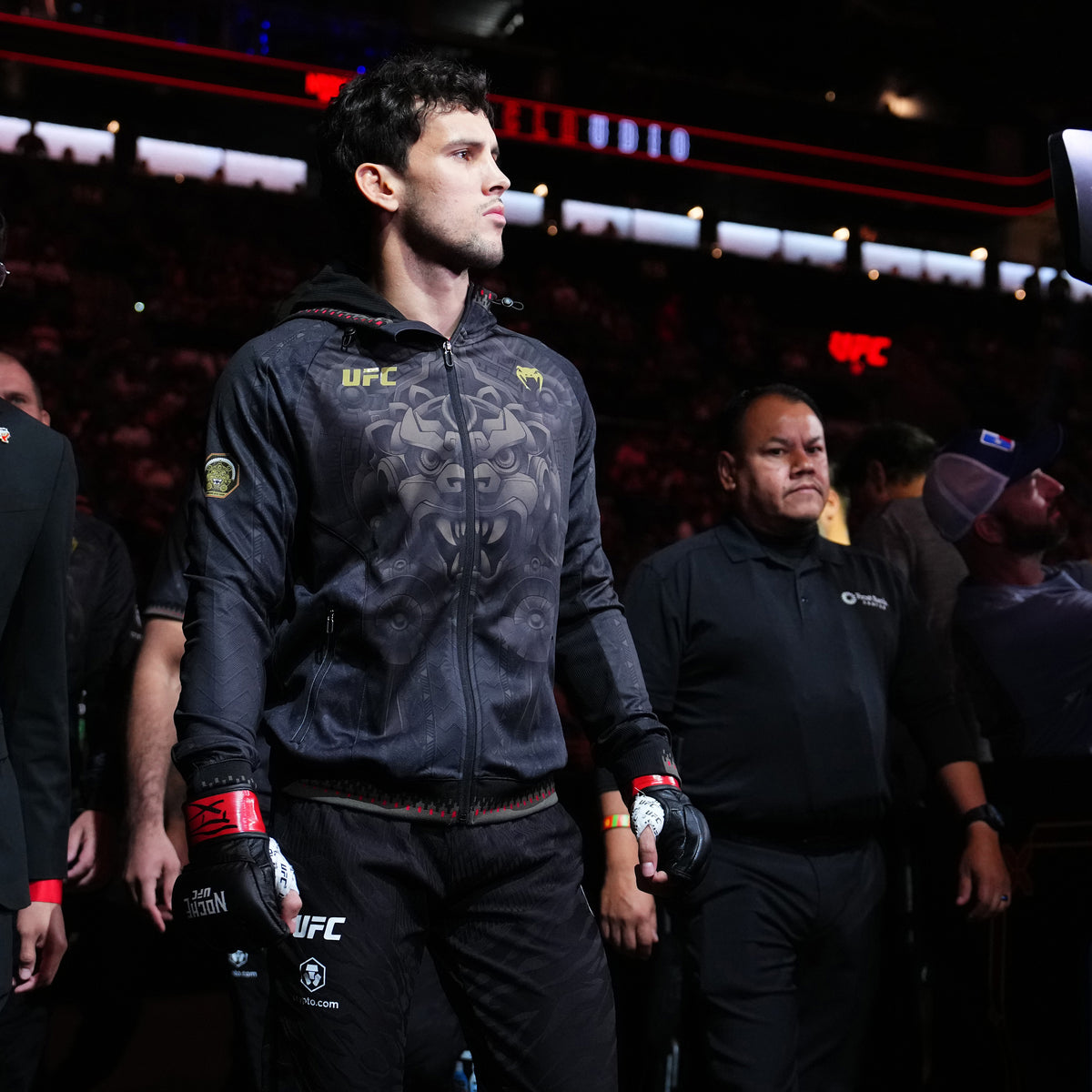  UFC jersey【値下不可・ラスト1点】 Men's Red/Black UFC Fight Night Vancouver Hockey Jersey