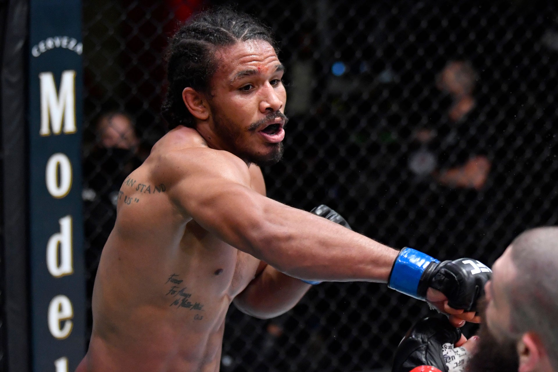 Framed Darian Weeks Signed 1-of-1 Fight Issued Jersey UFC Fight Night: Font vs Aldo