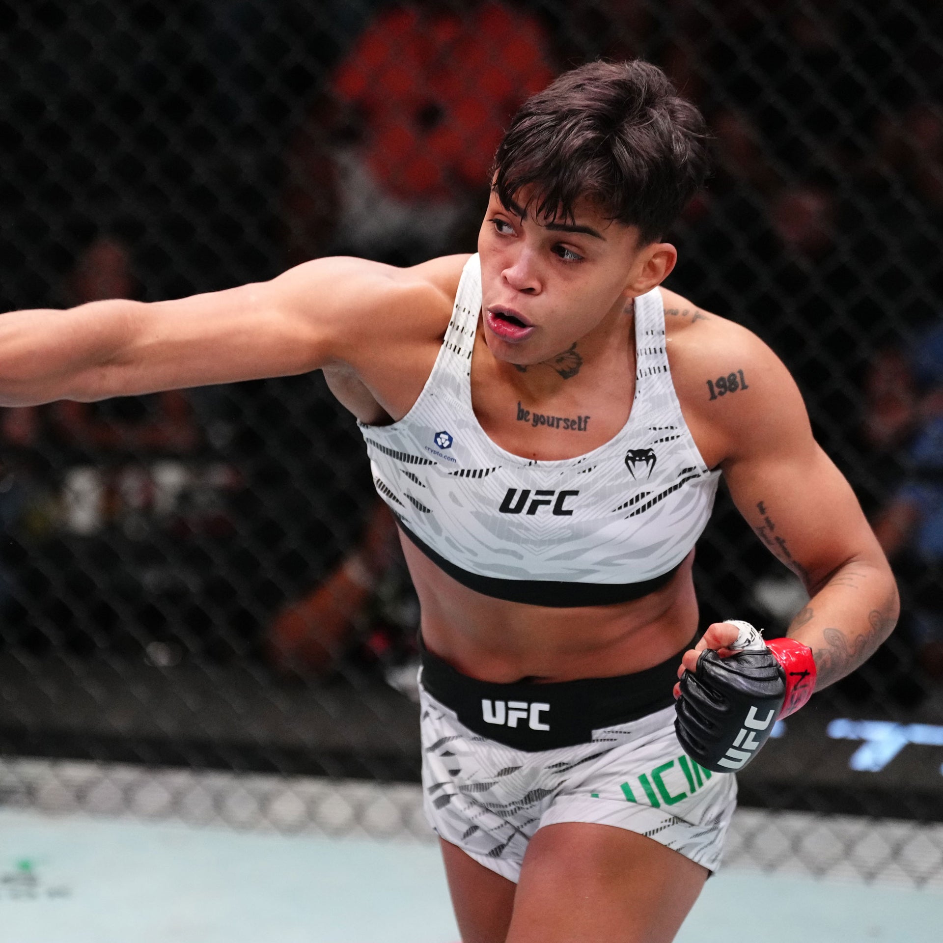 Iasmin Lucindo Signed 1-of-1 Fight Worn Hoodie UFC Fight Night: Dolidze vs Hernandez