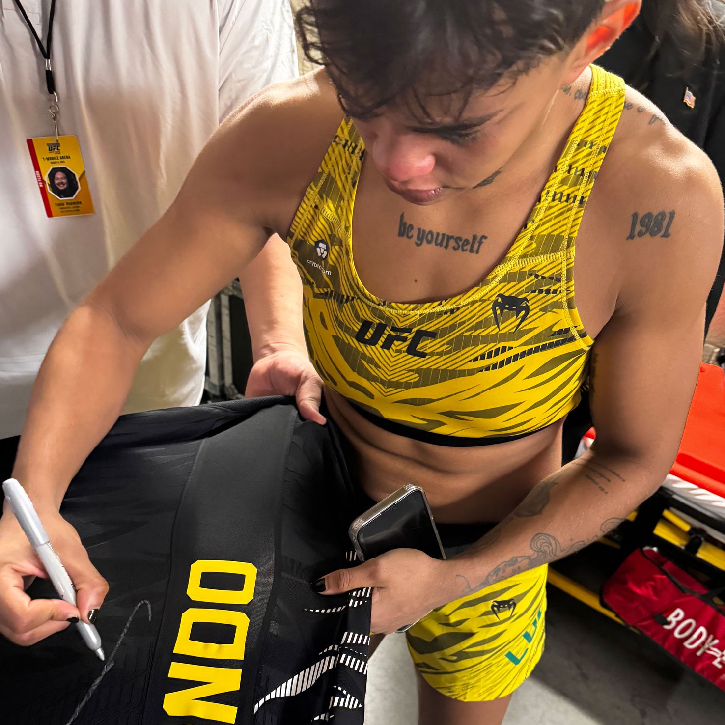 Iasmin Lucindo Signed 1-of-1 Fight Issued Hoodie UFC 313: Pereira vs Ankalaev