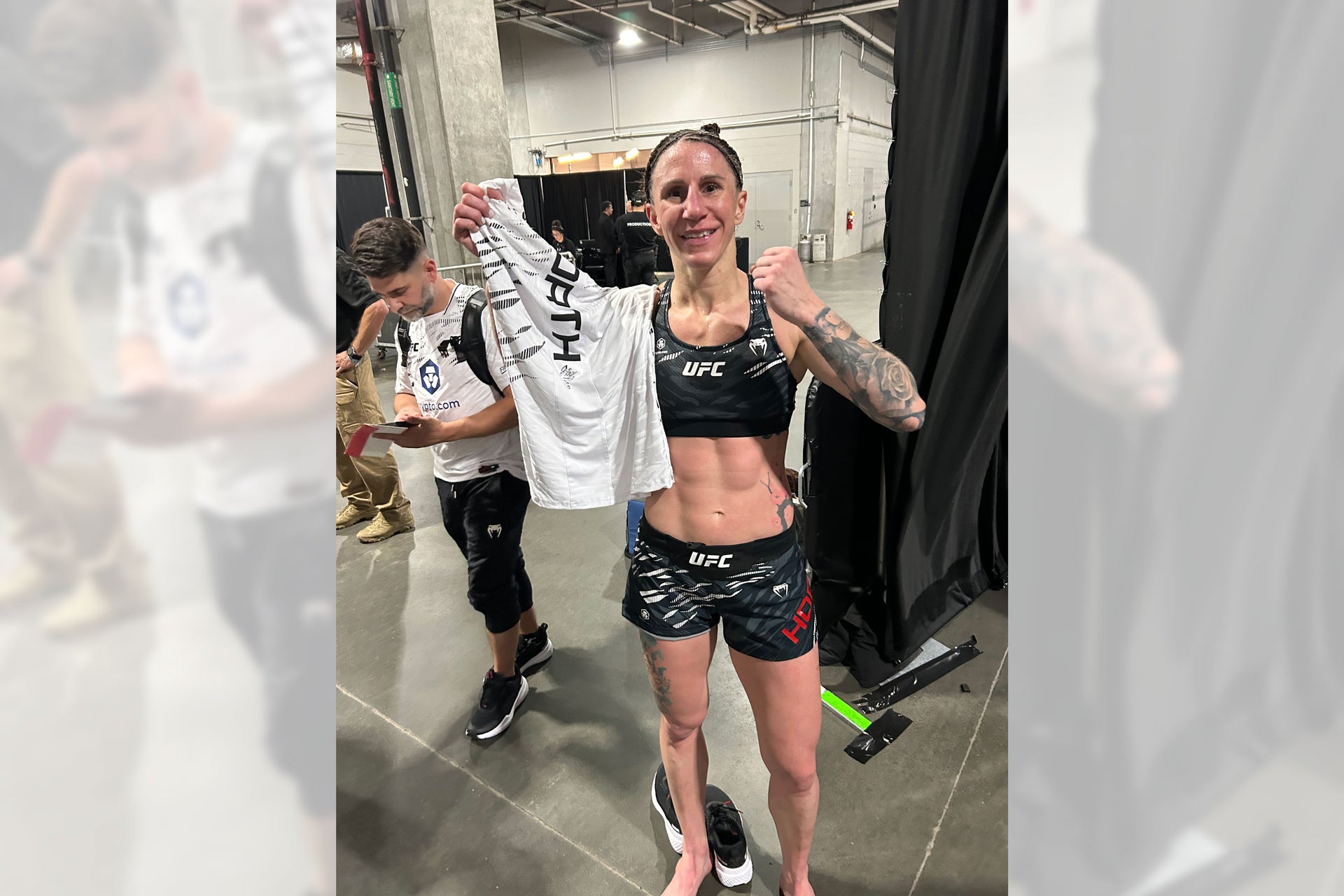 Jamey-Lyn Horth Signed 1-of-1 Fight Issued Jersey UFC Fight Night: Usman vs Buckley