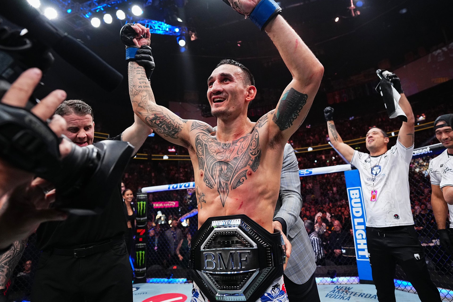 Max Holloway Signed Photo UFC 300