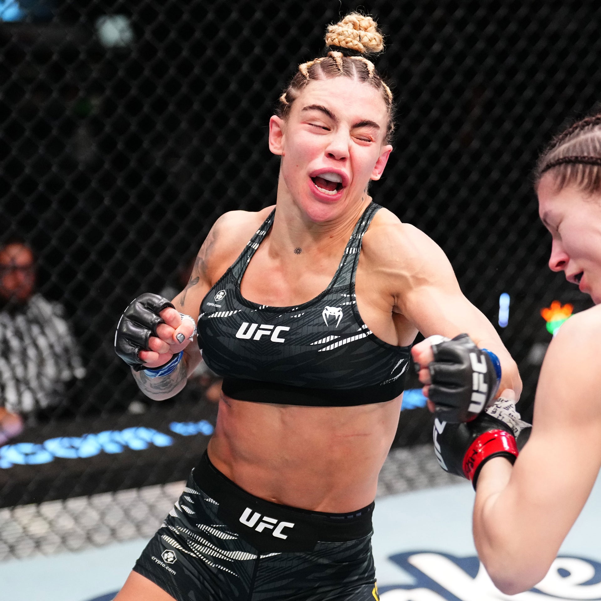 Nicolle Caliari Signed 1-of-1 Fight Issued Jersey UFC Fight Night: Dern vs Ribas