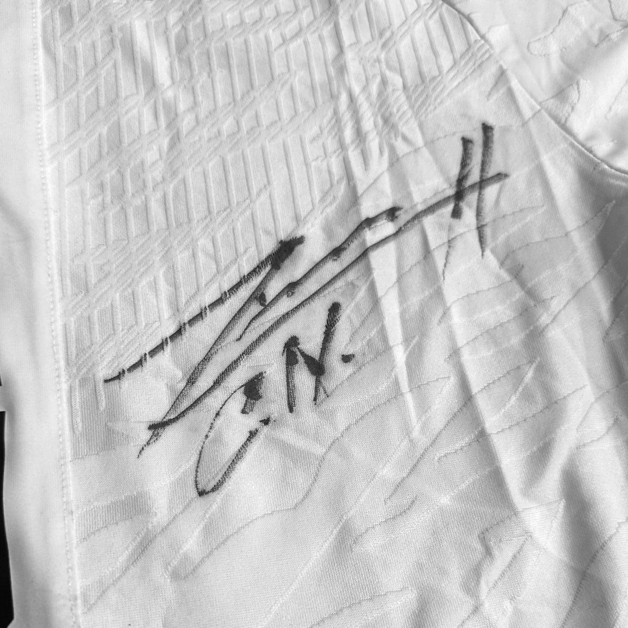 Roberto Romero Signed 1-of-1 Fight Issued Jersey UFC Fight Night: Machado Garry vs Prates