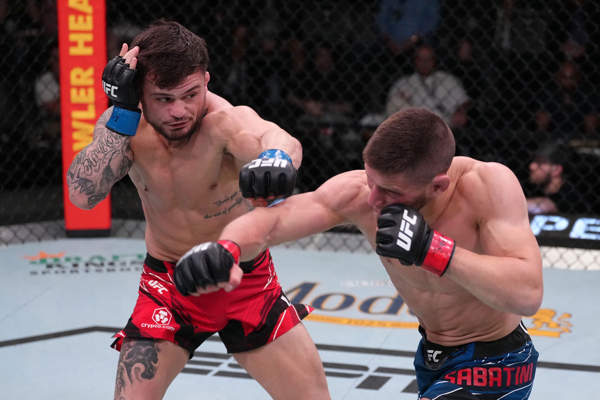 TJ Laramie Signed 1-of-1 Fight Issued Jersey UFC Fight Night: Luque vs Muhammad 2