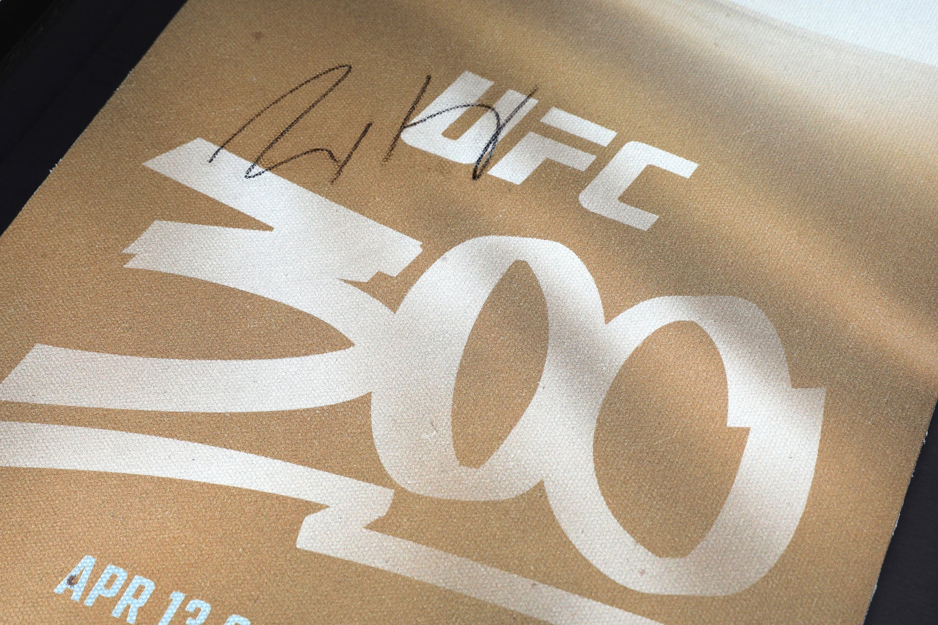 Max Holloway Signed UFC 300: Pereira vs Hill Limited Edition Canvas Poster