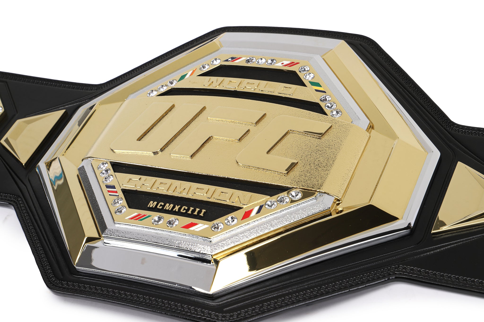 MYSTERIO COMPANY Réplique de ceinture de championnat UFC Legacy 2 mm, doré,  Doré. : : Sports et Plein air