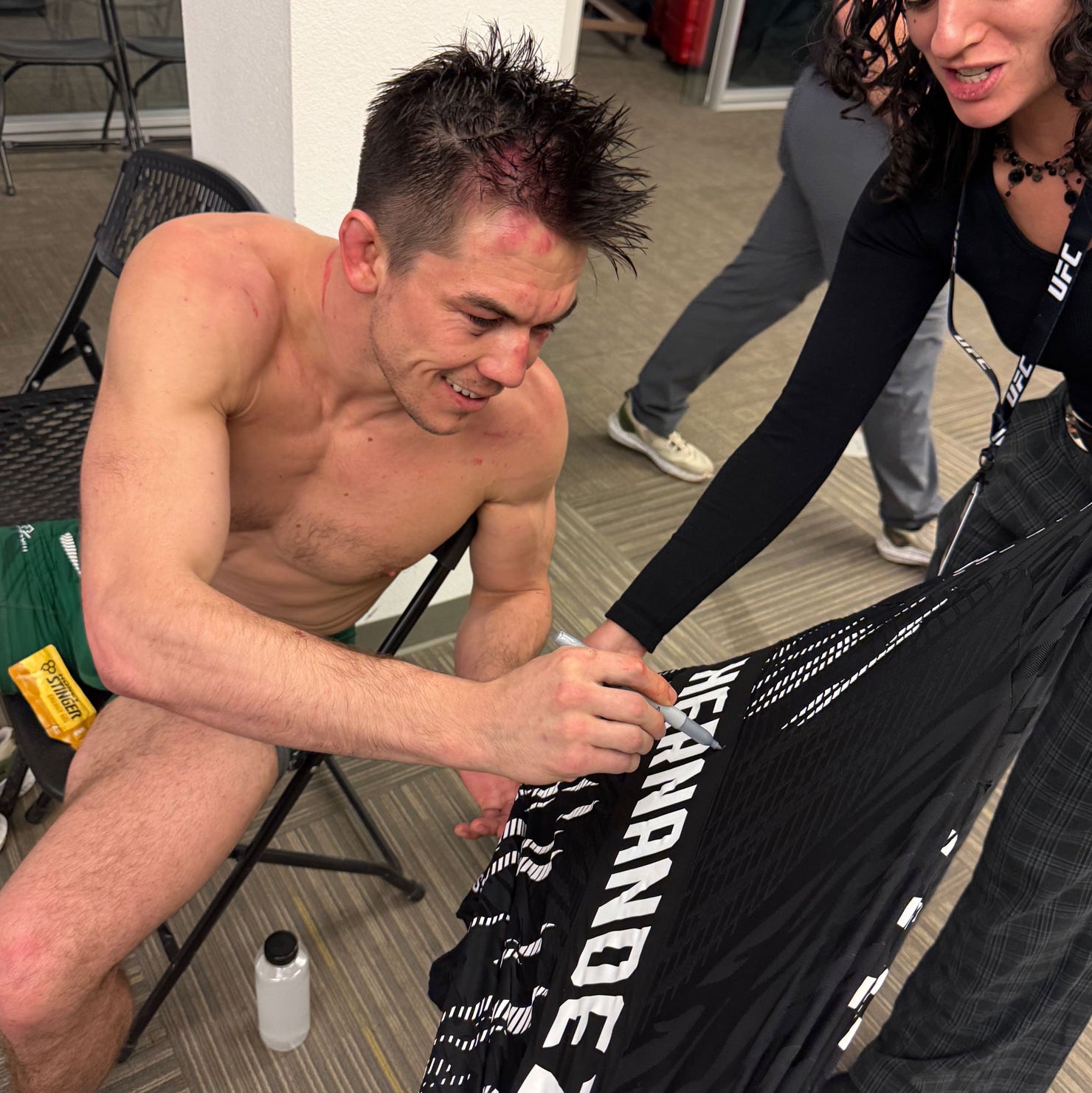 Alexander Hernandez Signed 1-of-1 Fight Issued Jersey UFC Fight Night: Vettori vs Dolidze