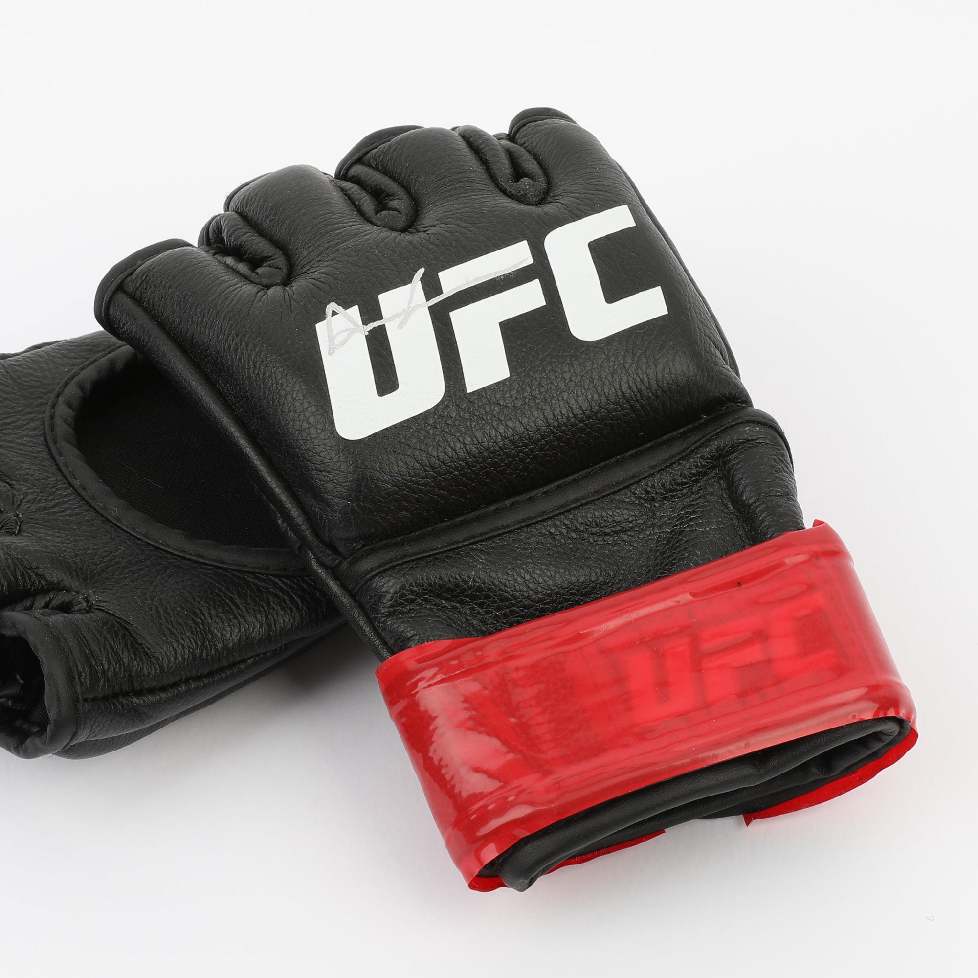 Amanda Lemos Signed 1-of-1 Fight Worn Gloves UFC 313: Pereira vs Ankalaev
