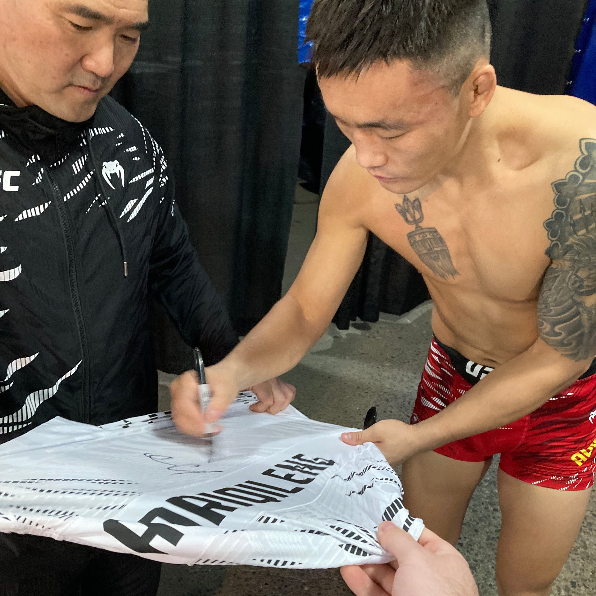 Aoriqileng Signed 1-of-1 Fight Worn Jersey UFC Fight Night: De Ridder vs Allen