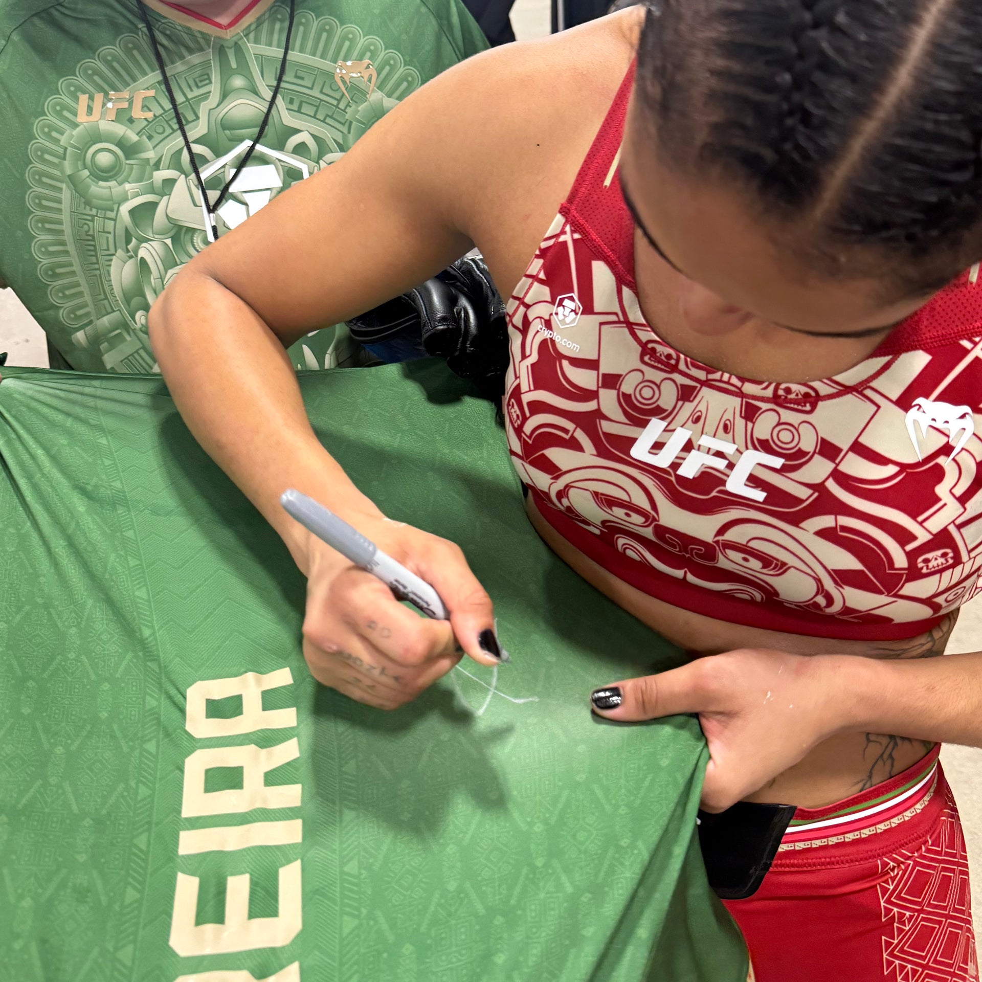 Alice Pereira Signed 1-of-1 Fight Worn Jersey Noche UFC: Lopes vs Silva
