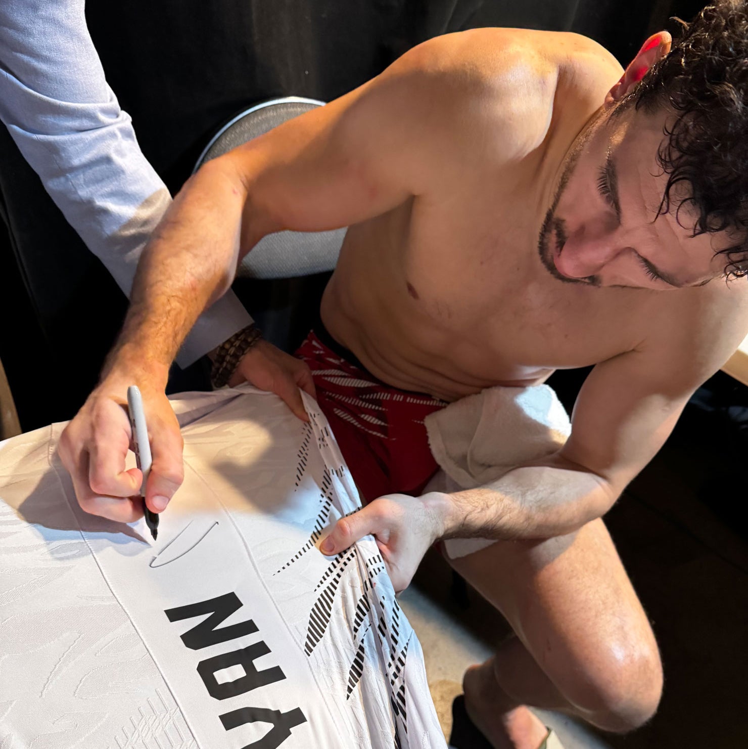 Armen Petrosyan Signed 1-of-1 Fight Issued Jersey UFC 313: Pereira vs Ankalaev