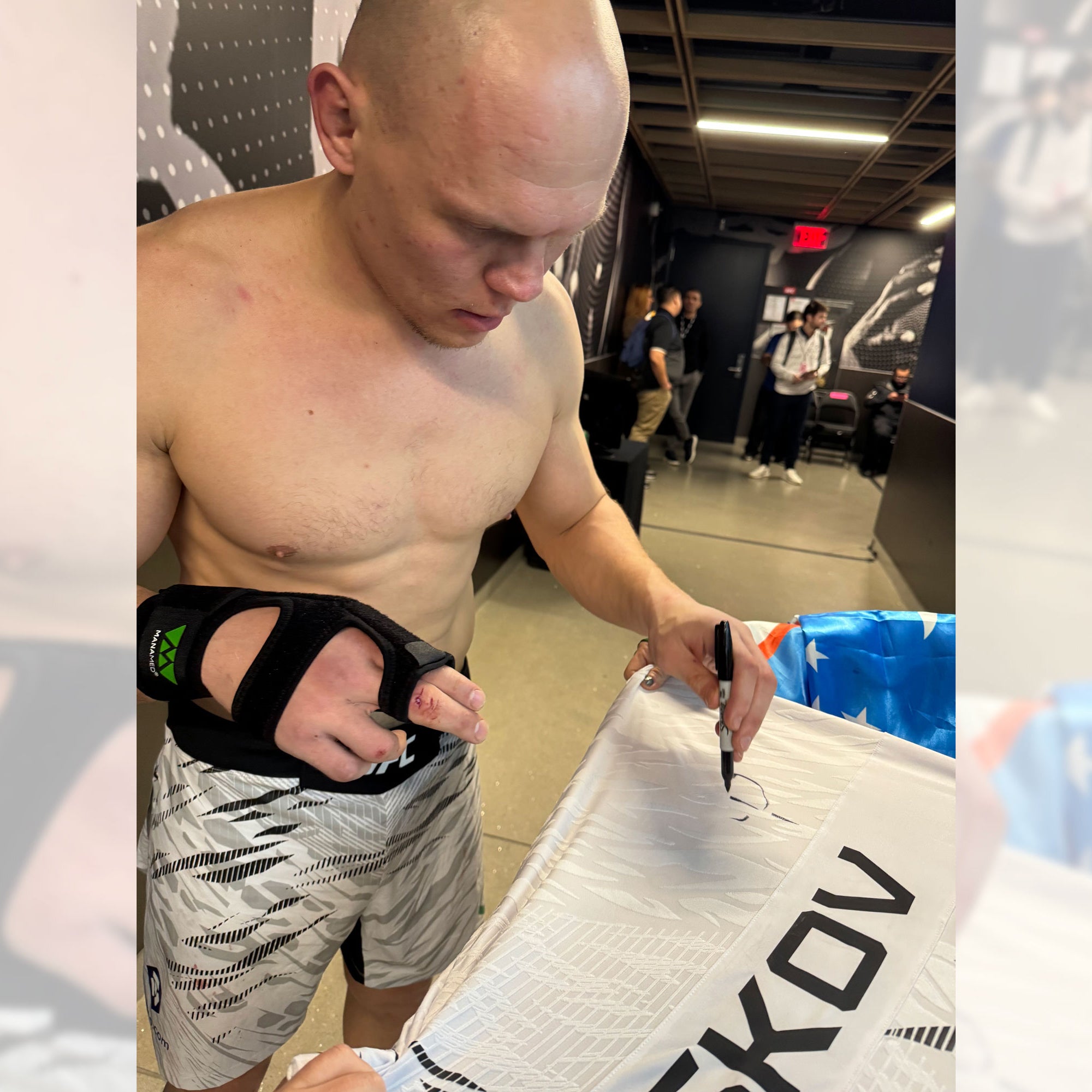 Bogdan Guskov Signed 1-of-1 Fight Issued Jersey UFC 311: Makhachev vs Moicano