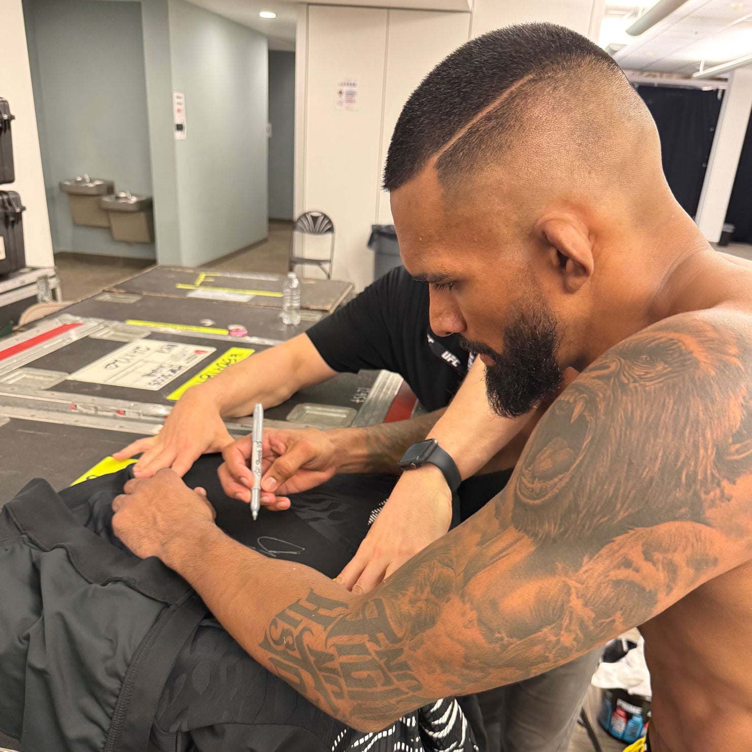 Brendson Ribeiro Signed 1-of-1 Fight Issued Hoodie UFC Fight Night: Vettori vs Dolidze