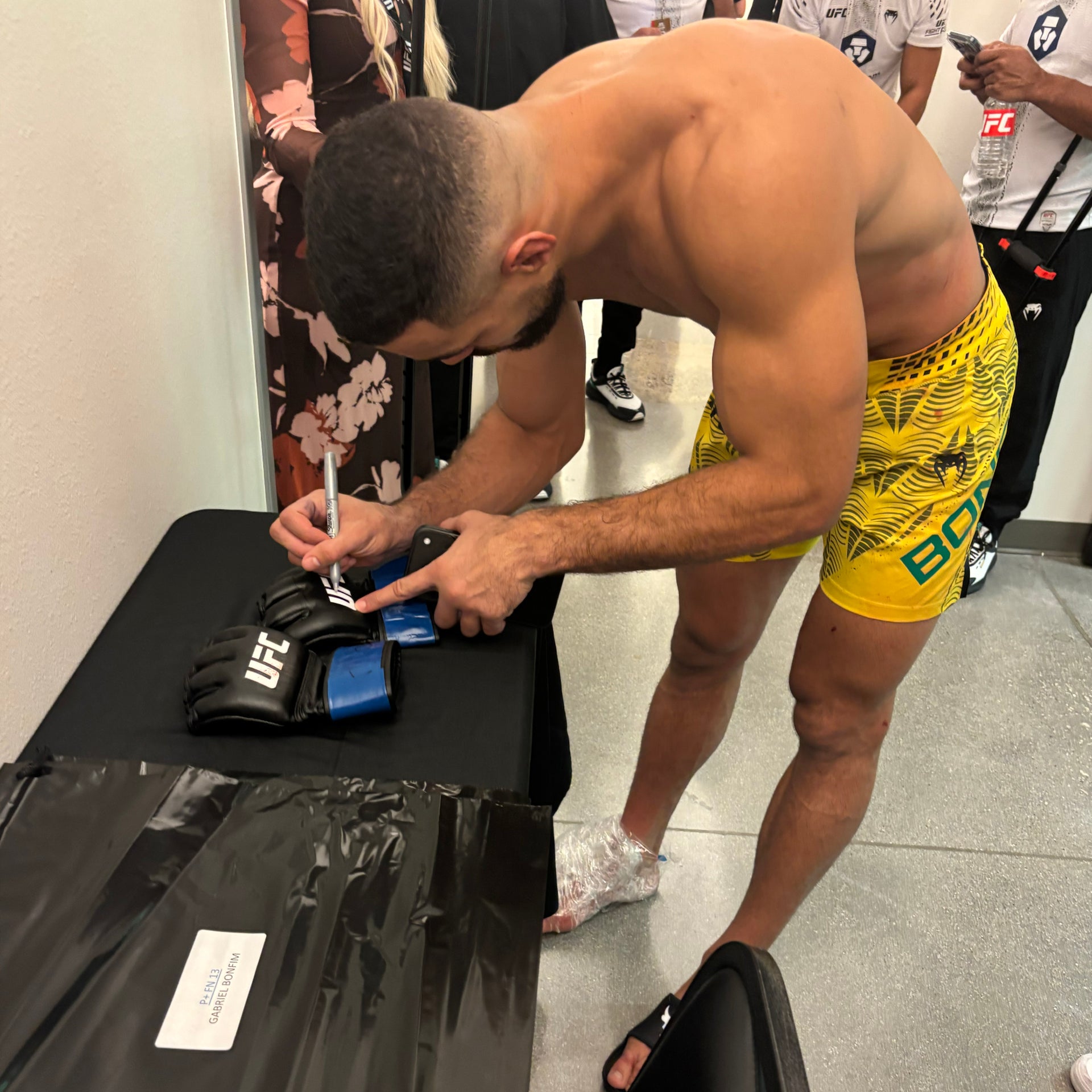 Gabriel Bonfim Signed 1-of-1 Fight Worn Gloves UFC Fight Night: Muhammad vs Bonfim