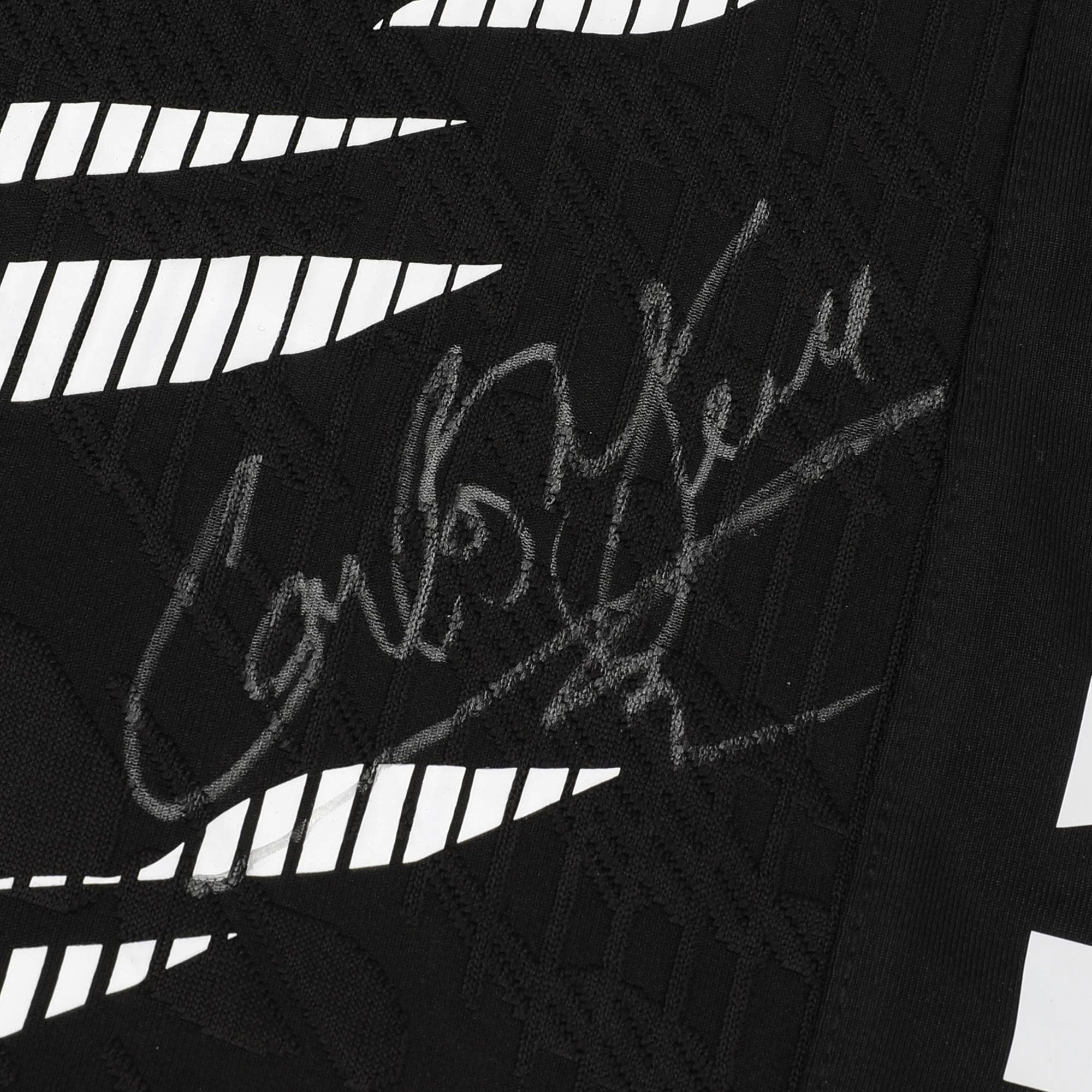 Carlos Vera Signed 1-of-1 Fight Issued Jersey UFC Fight Night: Vettori vs Dolidze