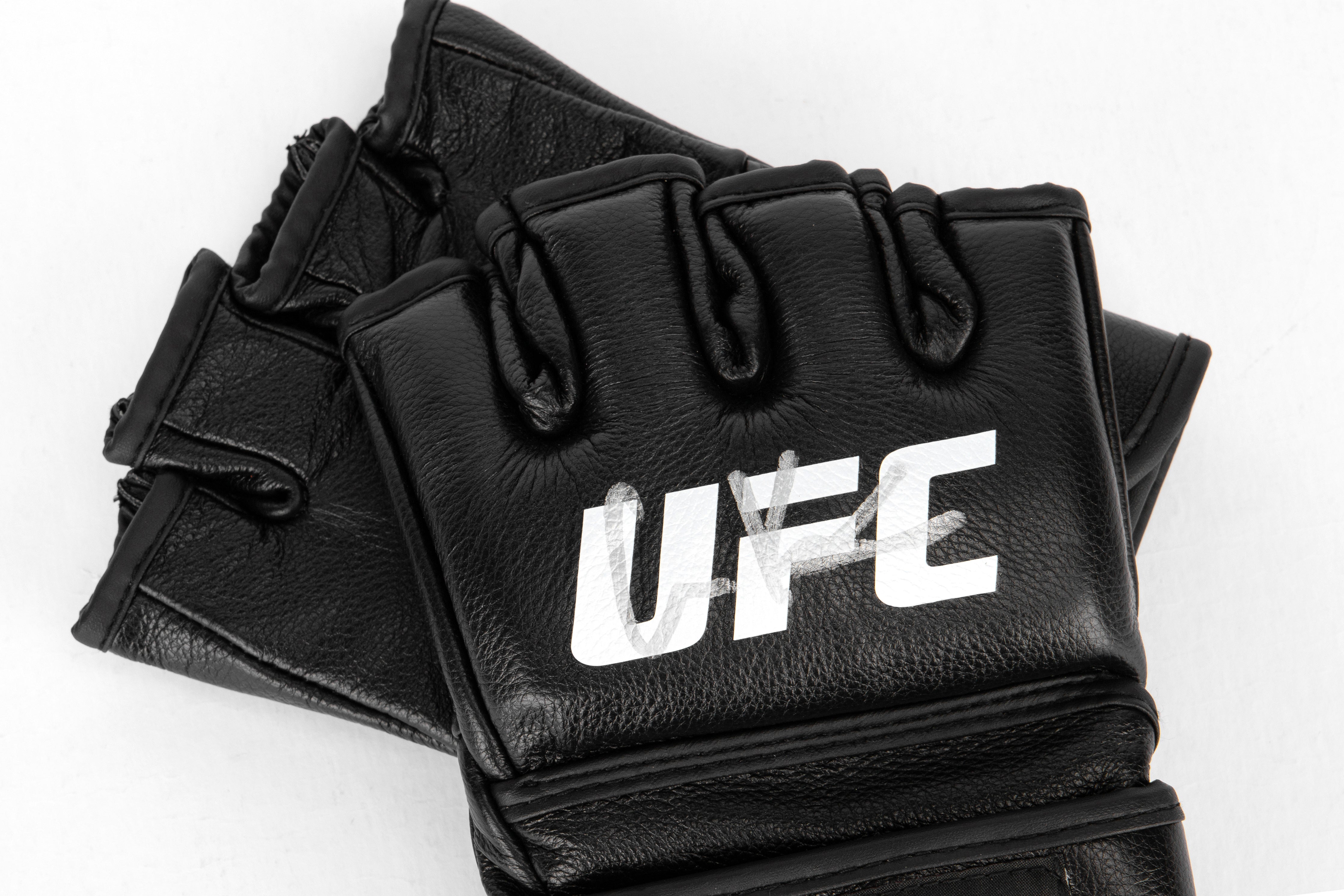 Calvin Kattar Signed Official UFC Gloves