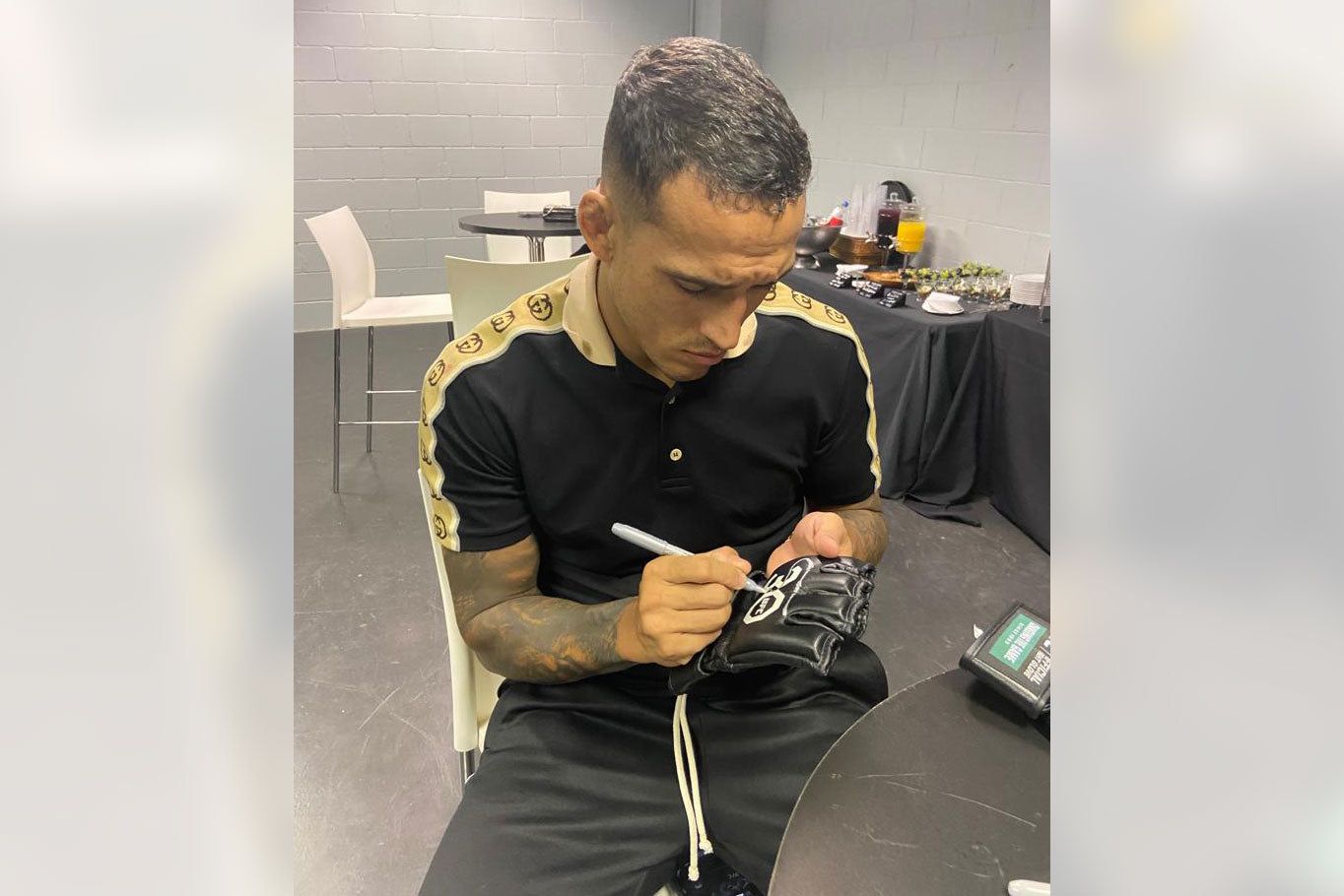 Charles Oliveira Signed Official UFC Gloves – 30th Anniversary Edition