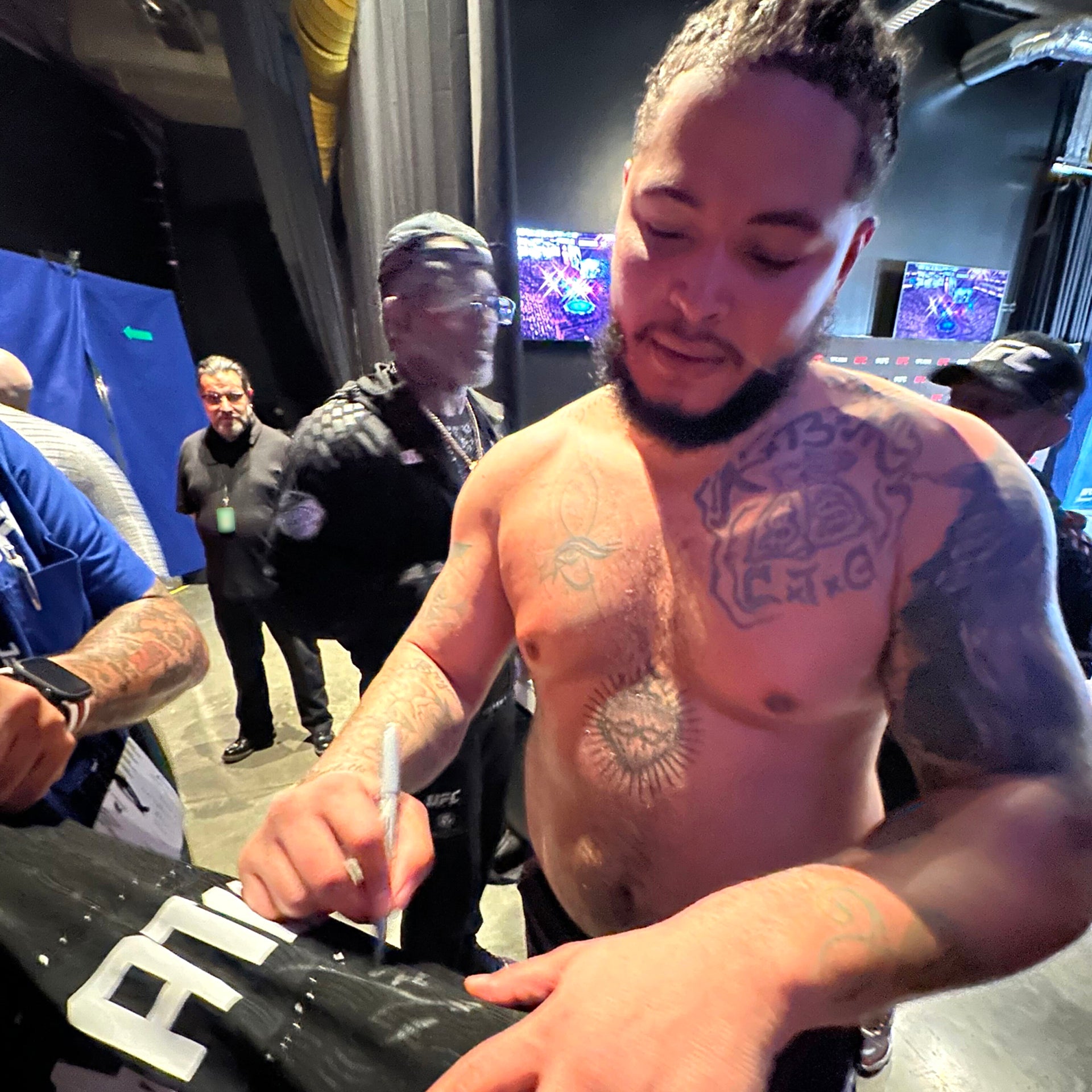 Terrance Chatman Signed 1-of-1 Fight Worn Jersey UFC Fight Night: Hernandez vs Rodrigues