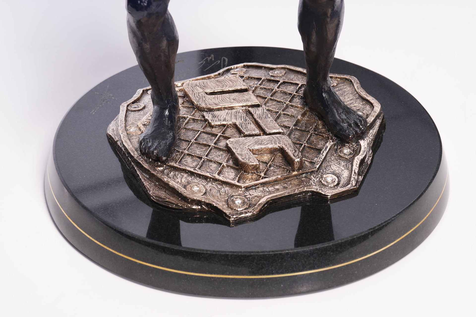 Chuck Liddell Blue Diamond 1-of-1 Sculpture