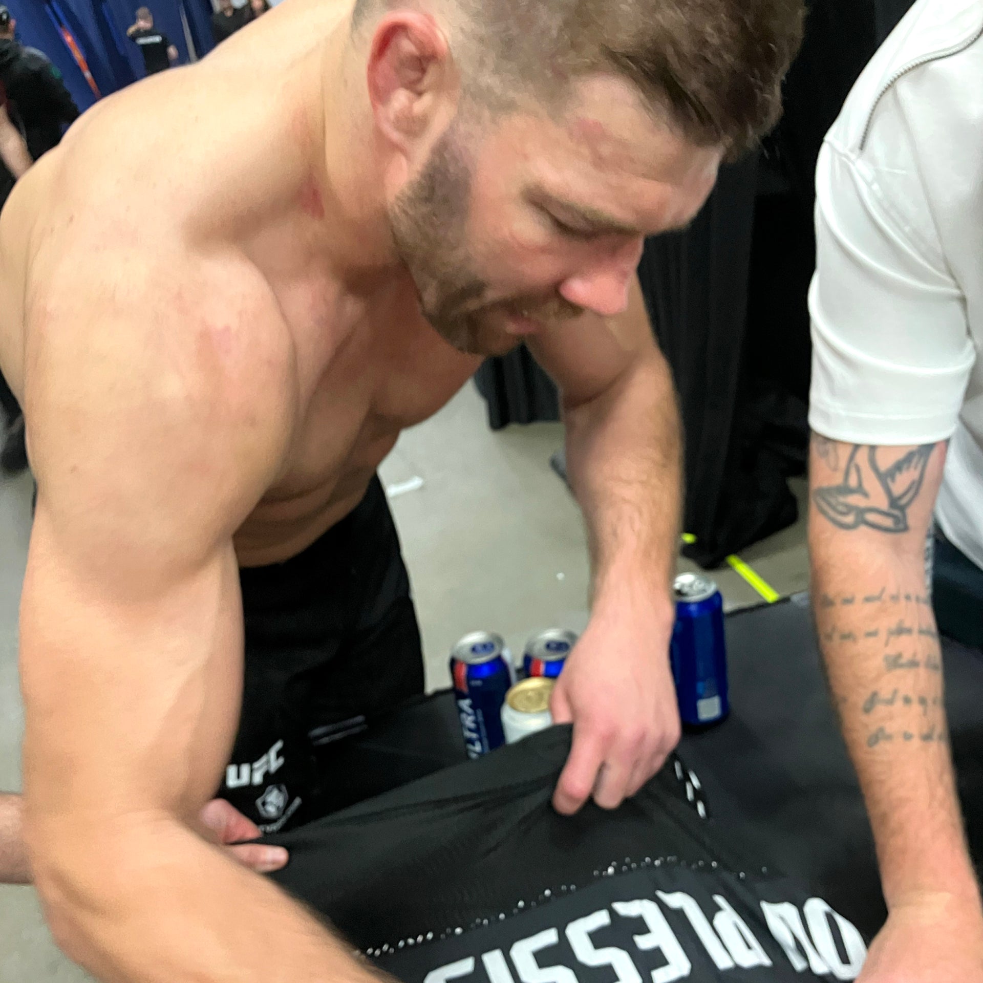 Dricus Du Plessis Signed 1-of-1 Fight Worn Jersey UFC Fight Night: Du Plessis vs Usman