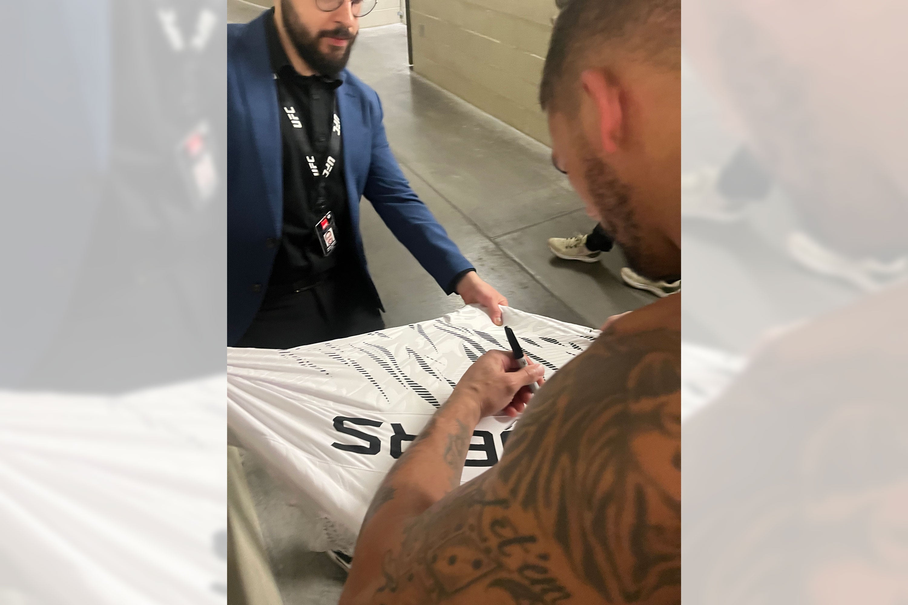 Eryk Anders Signed 1-of-1 Fight Issued Jersey UFC 310: Pantoja vs Asakura