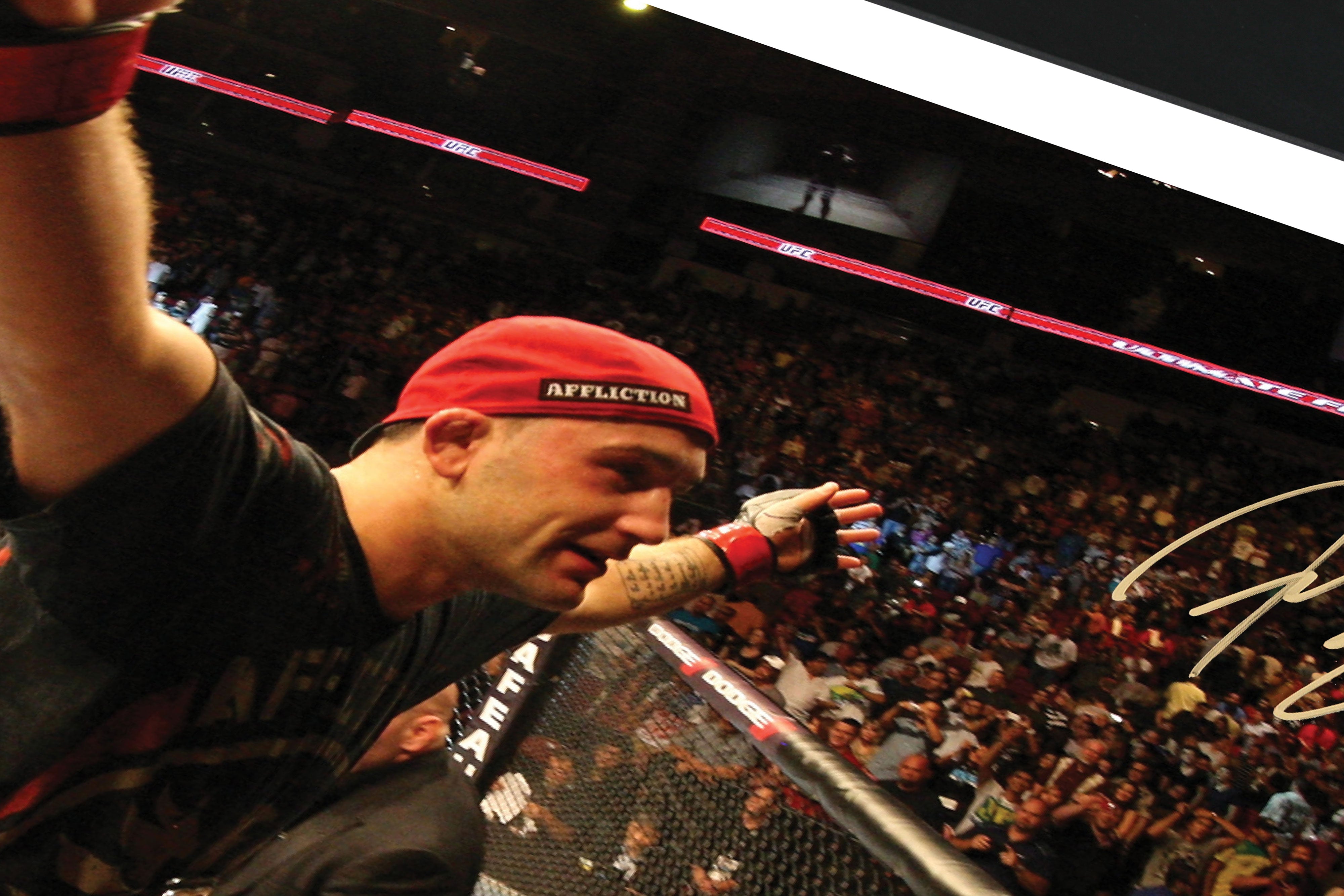 Frankie Edgar Signed Photo UFC 136