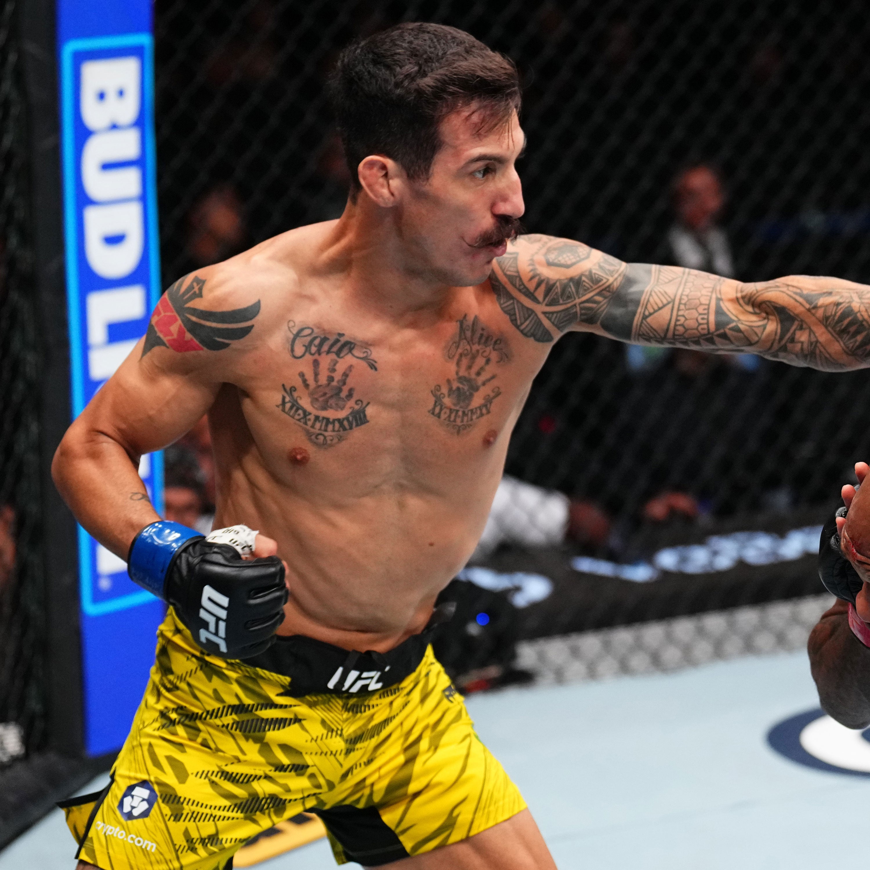 Gabriel Miranda Signed 1-of-1 Fight Issued Jersey UFC Fight Night: Moreno vs Erceg