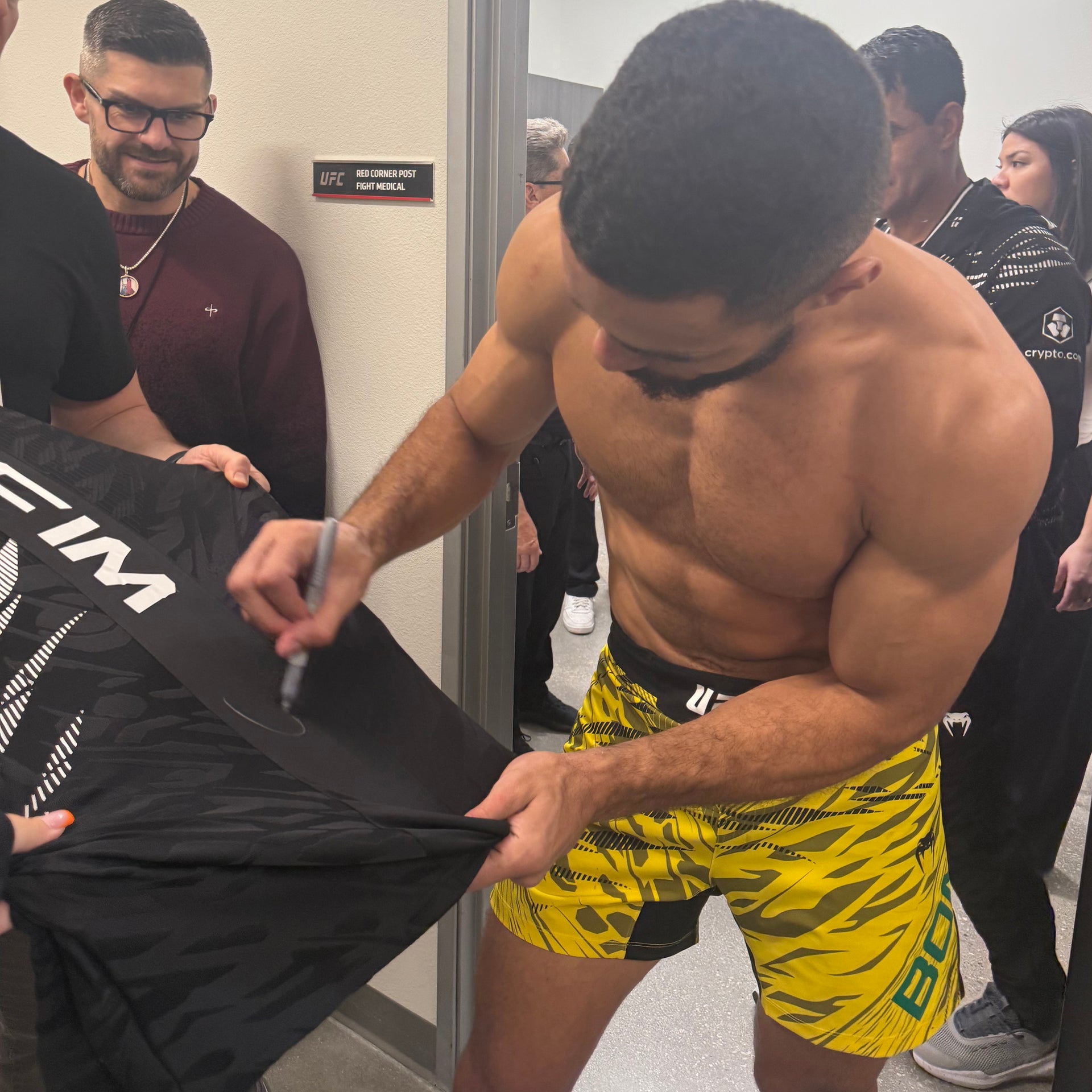 Gabriel Bonfim Signed 1-of-1 Fight Worn Jersey UFC Fight Night: Bonfim vs Brown