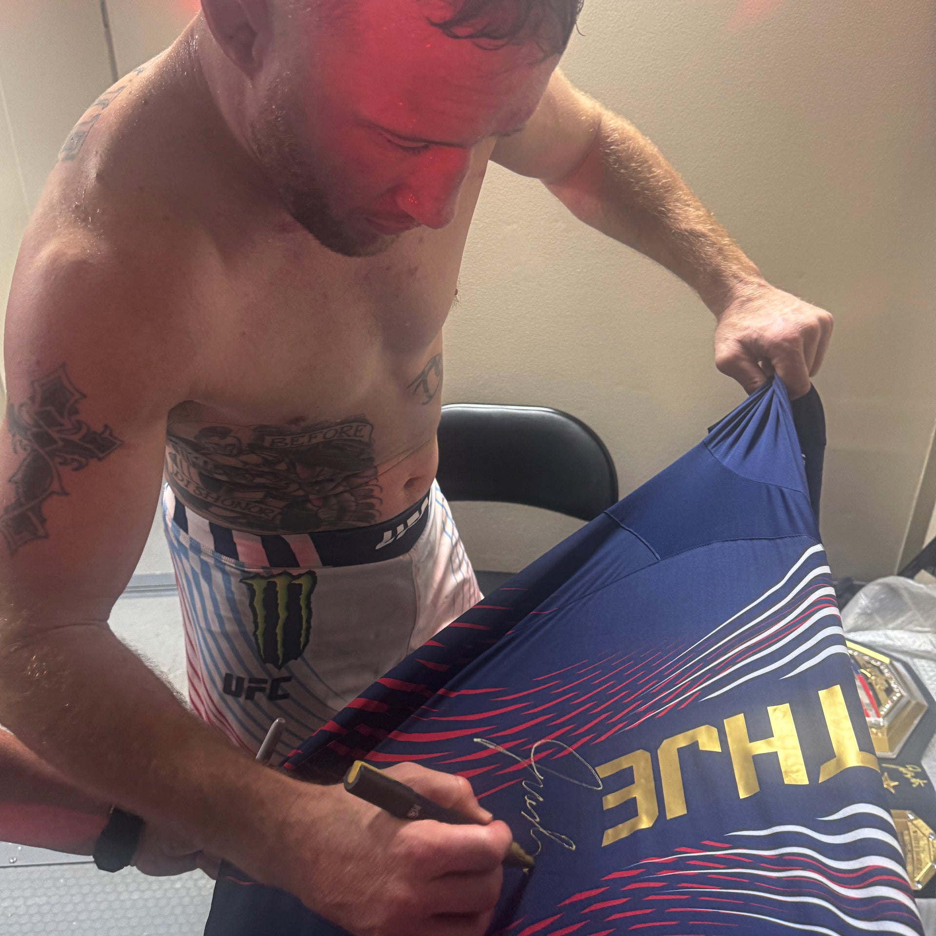 Justin Gaethje Signed 1-of-1 Fight Issued Jersey UFC Freedom 250: Topuria vs Gaethje