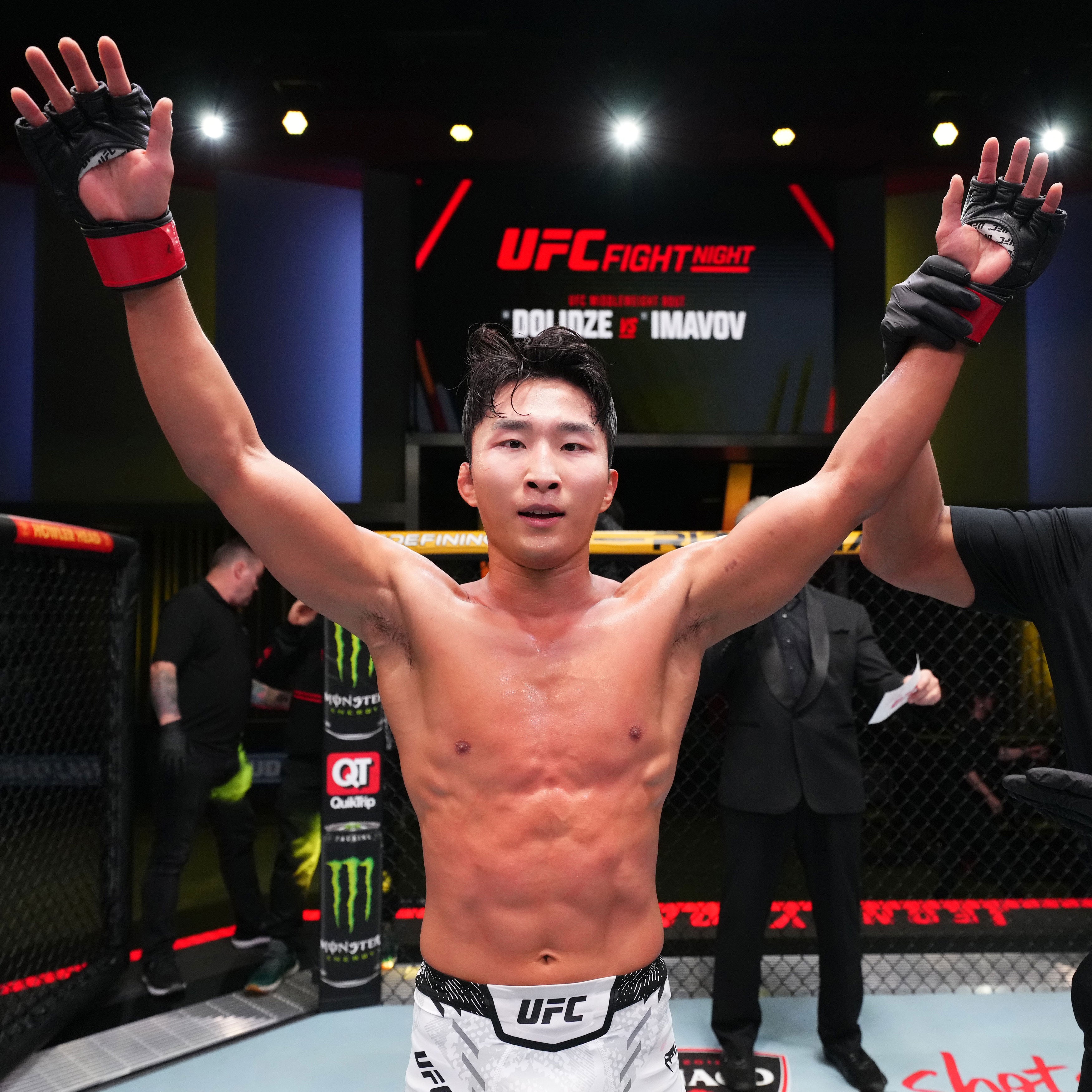 Jeongyeong Lee Signed Fight Issued Jersey - UFC Fight Night: Doldize vs. Imavov