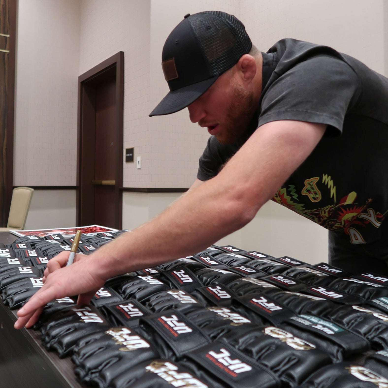 Justin Gaethje Signed Official UFC Gloves