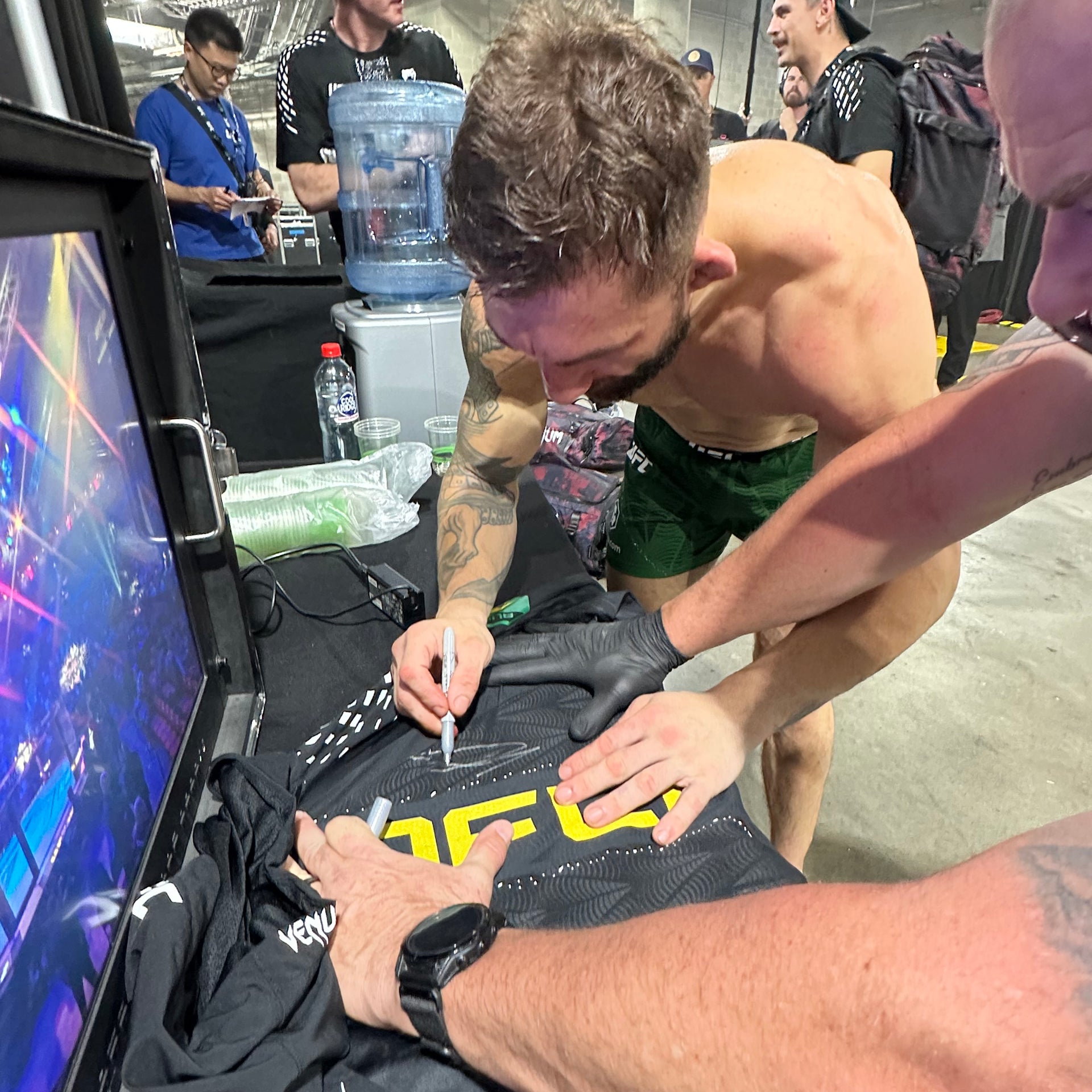 Kaan Ofli Signed 1-of-1 Fight Worn Hoodie UFC 325: Volkanovski vs Lopes 2