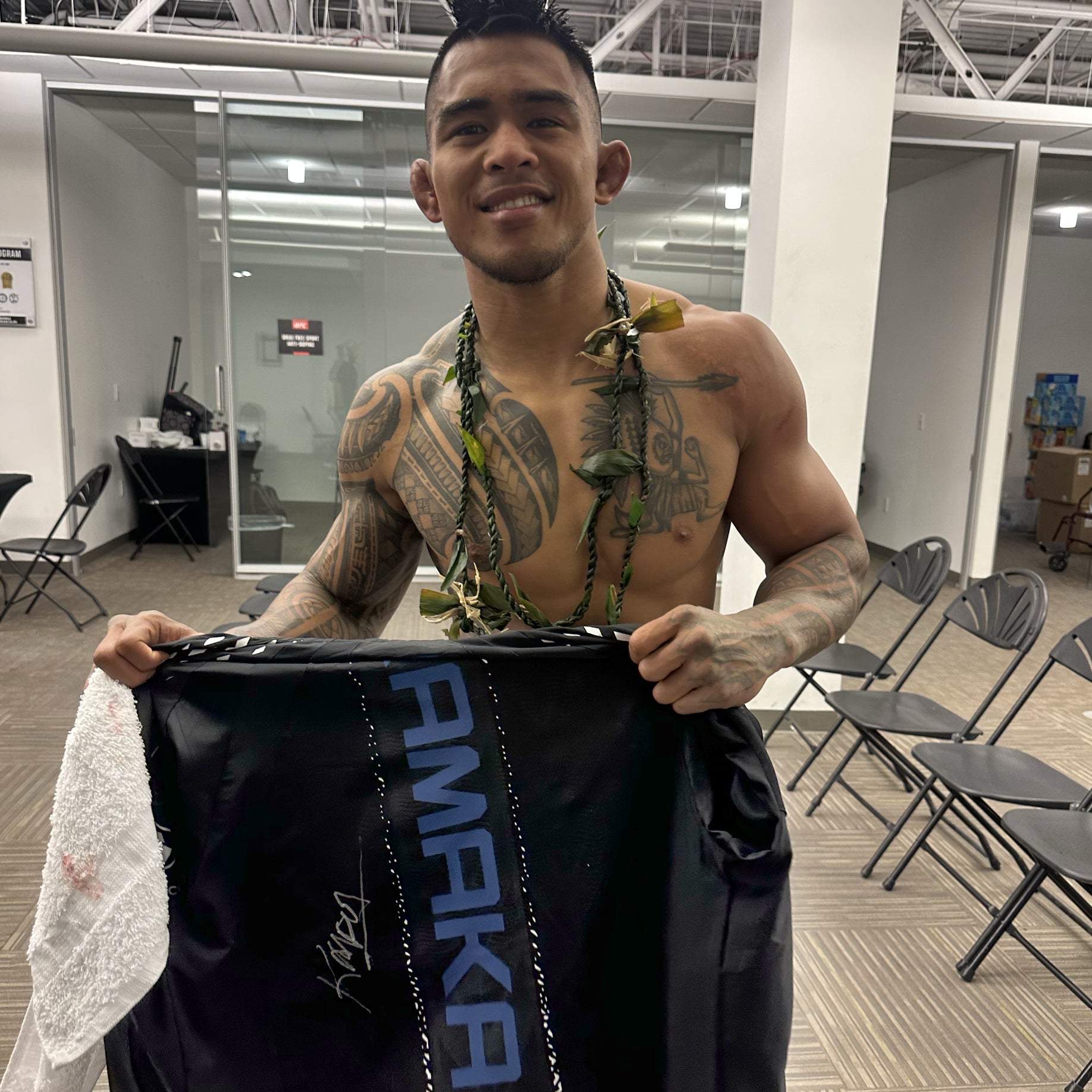 Kai Kamaka Signed 1-of-1 Fight Worn Hoodie UFC Fight Night: Moicano vs Duncan