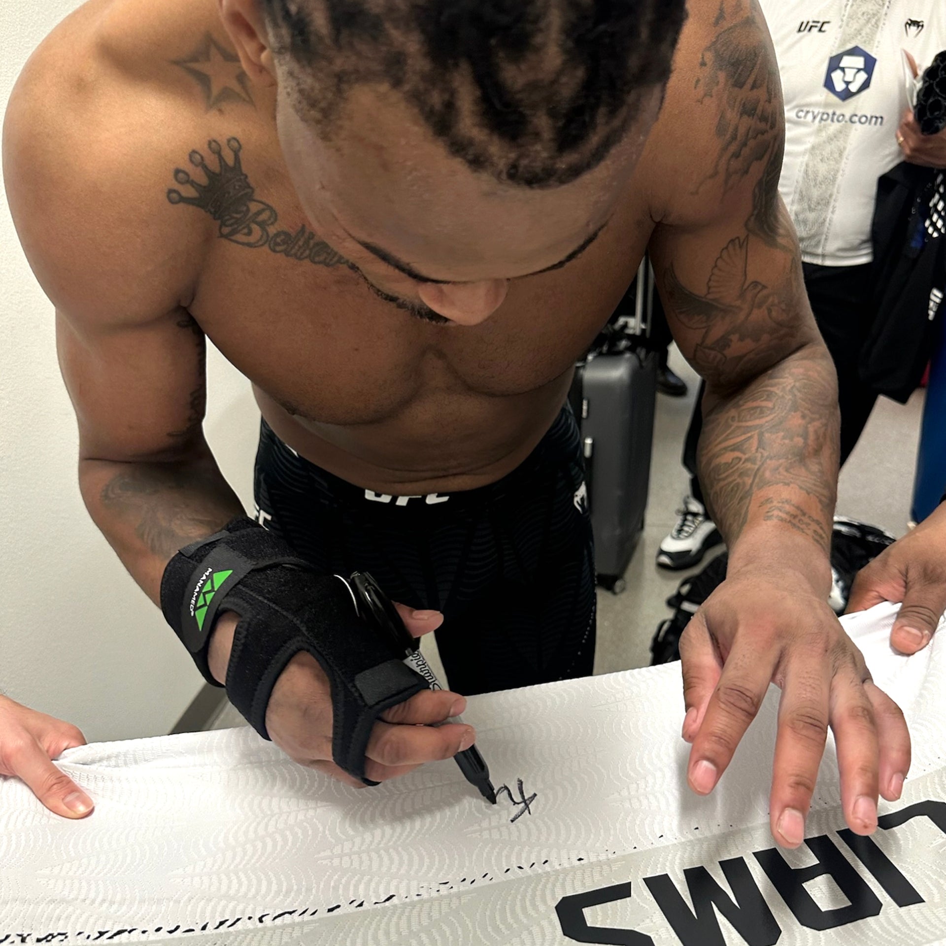 Khaos Williams Signed 1-of-1 Fight Worn Jersey UFC Fight Night: Allen vs Costa