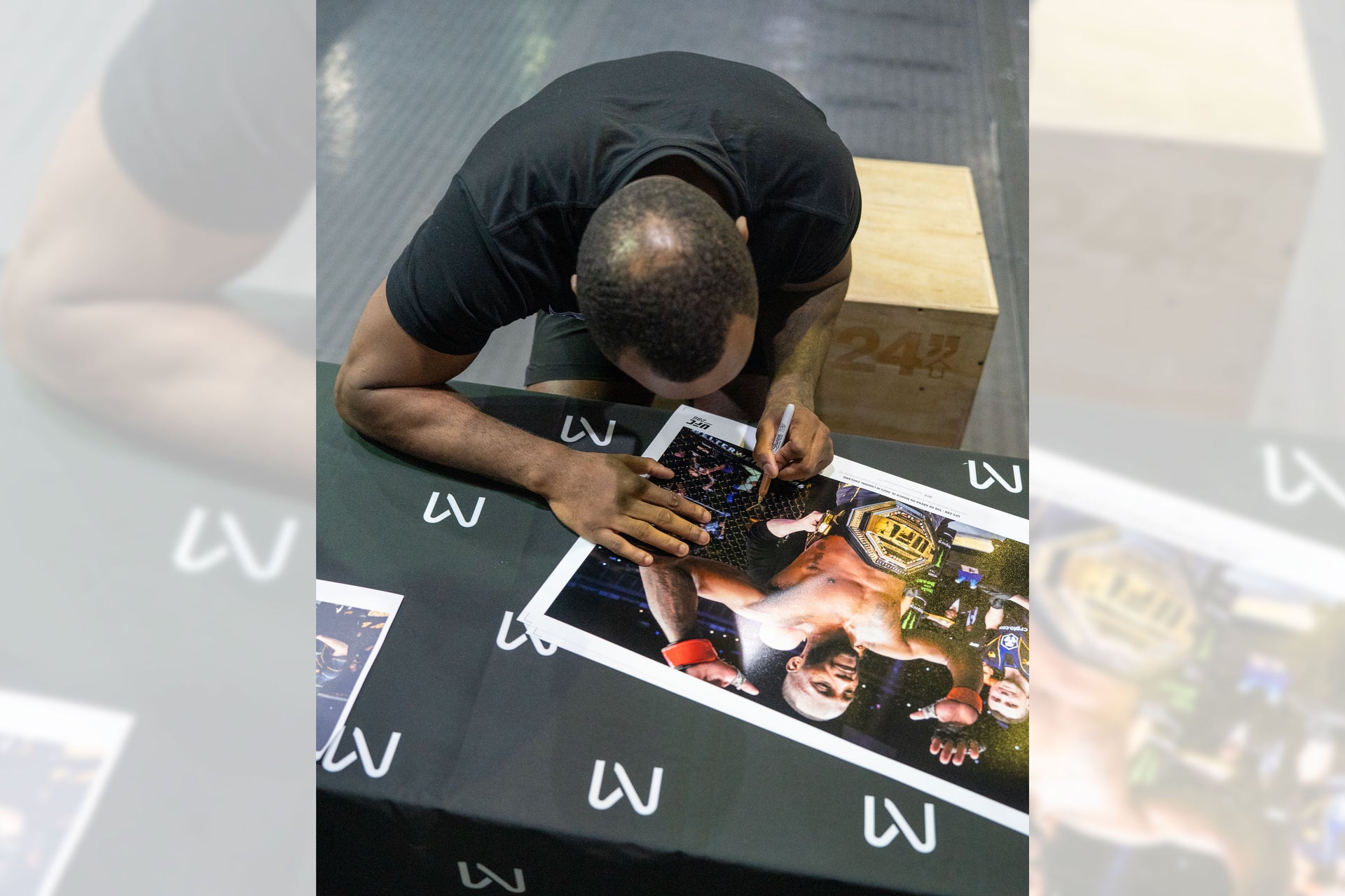 Leon Edwards Signed Photo UFC 286