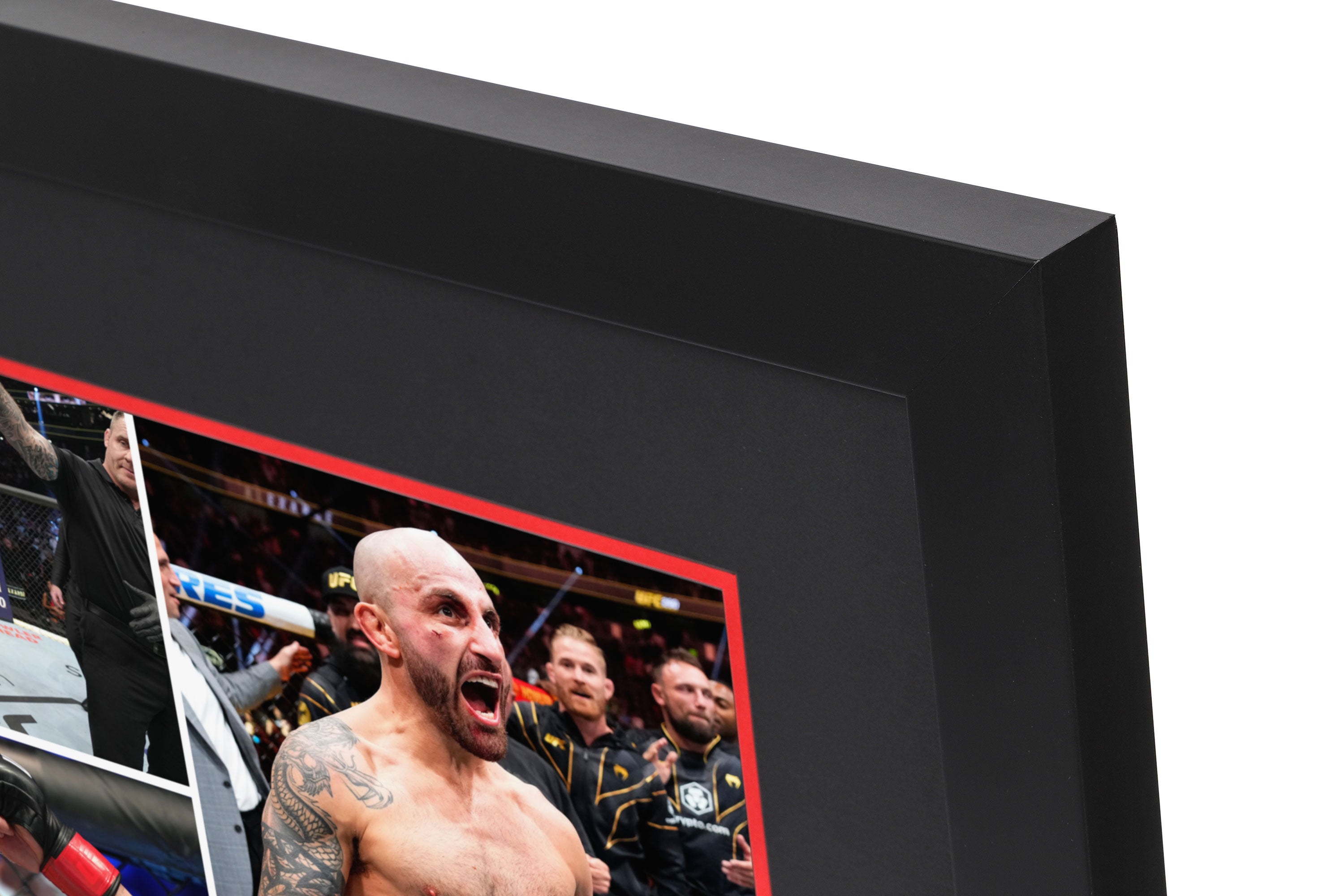 Alexander Volkanovski Limited-Edition UFC Champion Triple Canvas & Photo