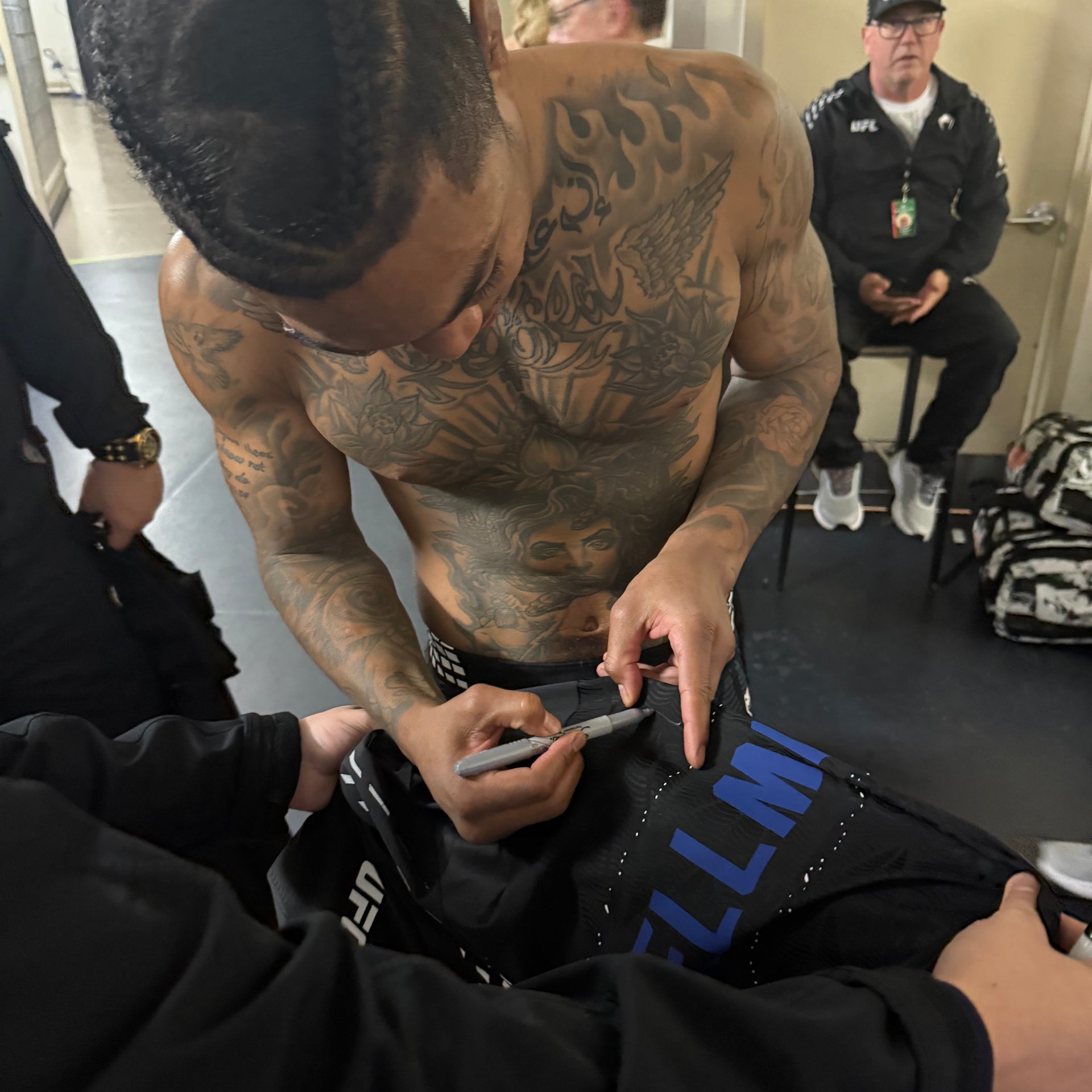 Malcolm Wellmaker Signed 1-of-1 Fight Worn Hoodie VeChain UFC 322: Della Maddalena vs Makhachev