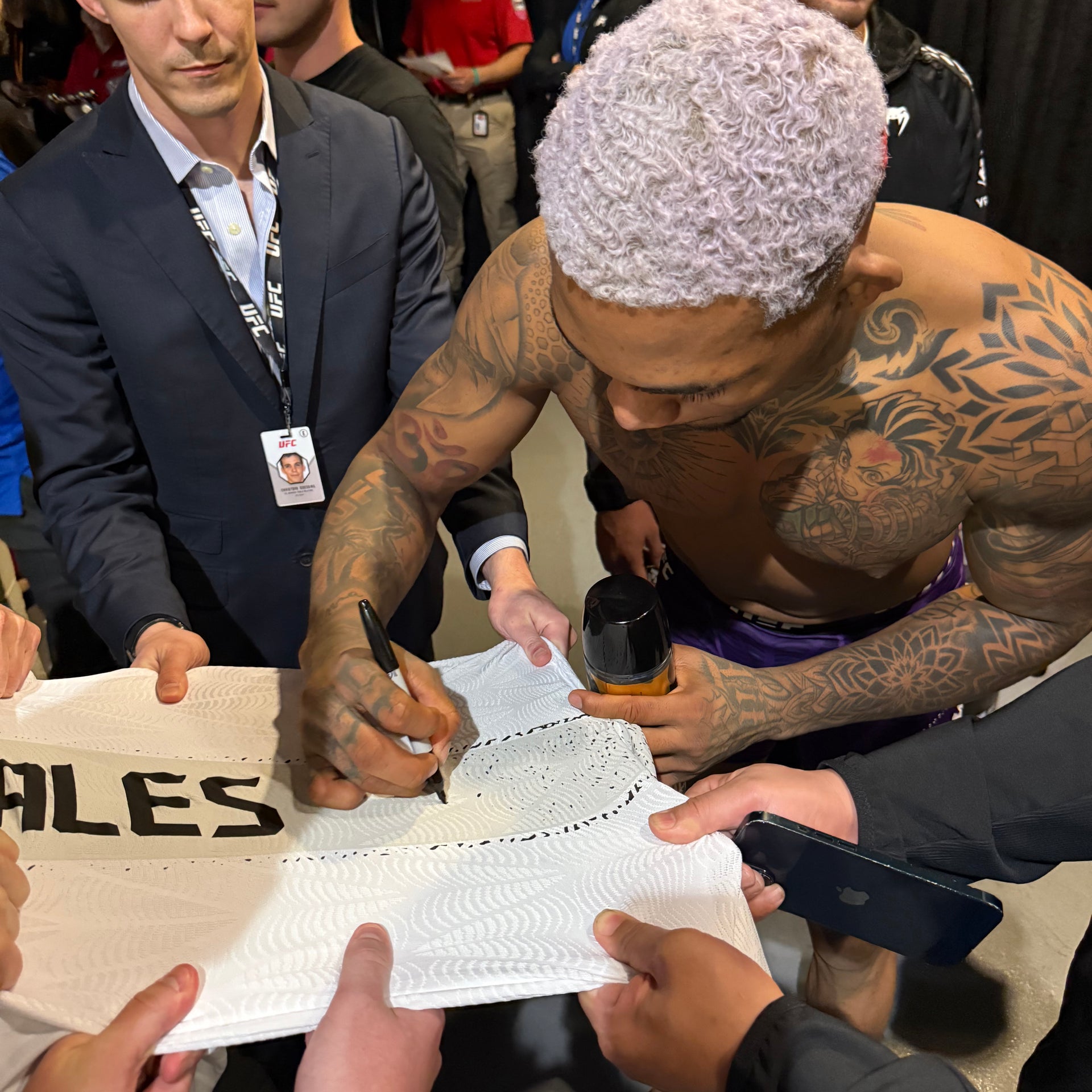 Michael Morales Signed 1-of-1 Fight Worn Jersey VeChain UFC 322: Della Maddalena vs Makhachev