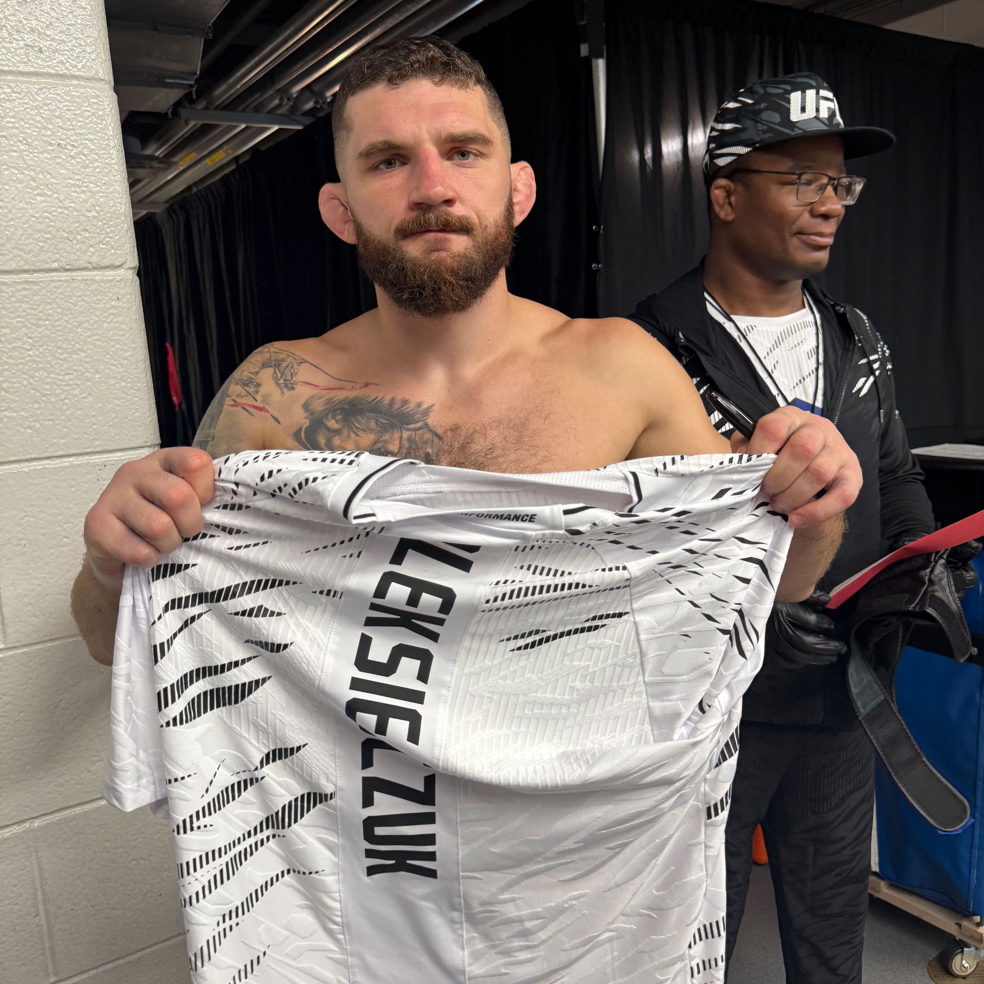 Michał Oleksiejczuk Signed 1-of-1 Fight Worn Jersey UFC 319: Du Plessis vs Chimaev