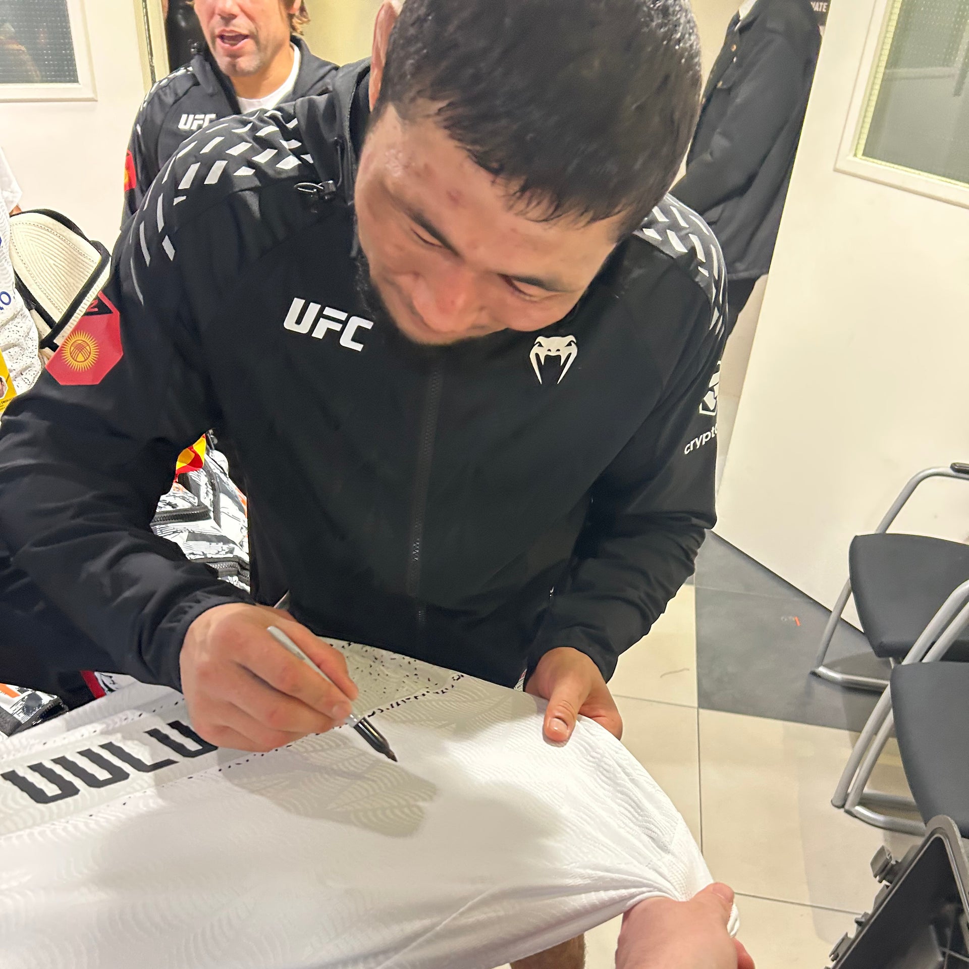 Myktybek Orolbai Signed 1-of-1 Fight Worn Jersey UFC Fight Night: Tsarukyan vs Hooker