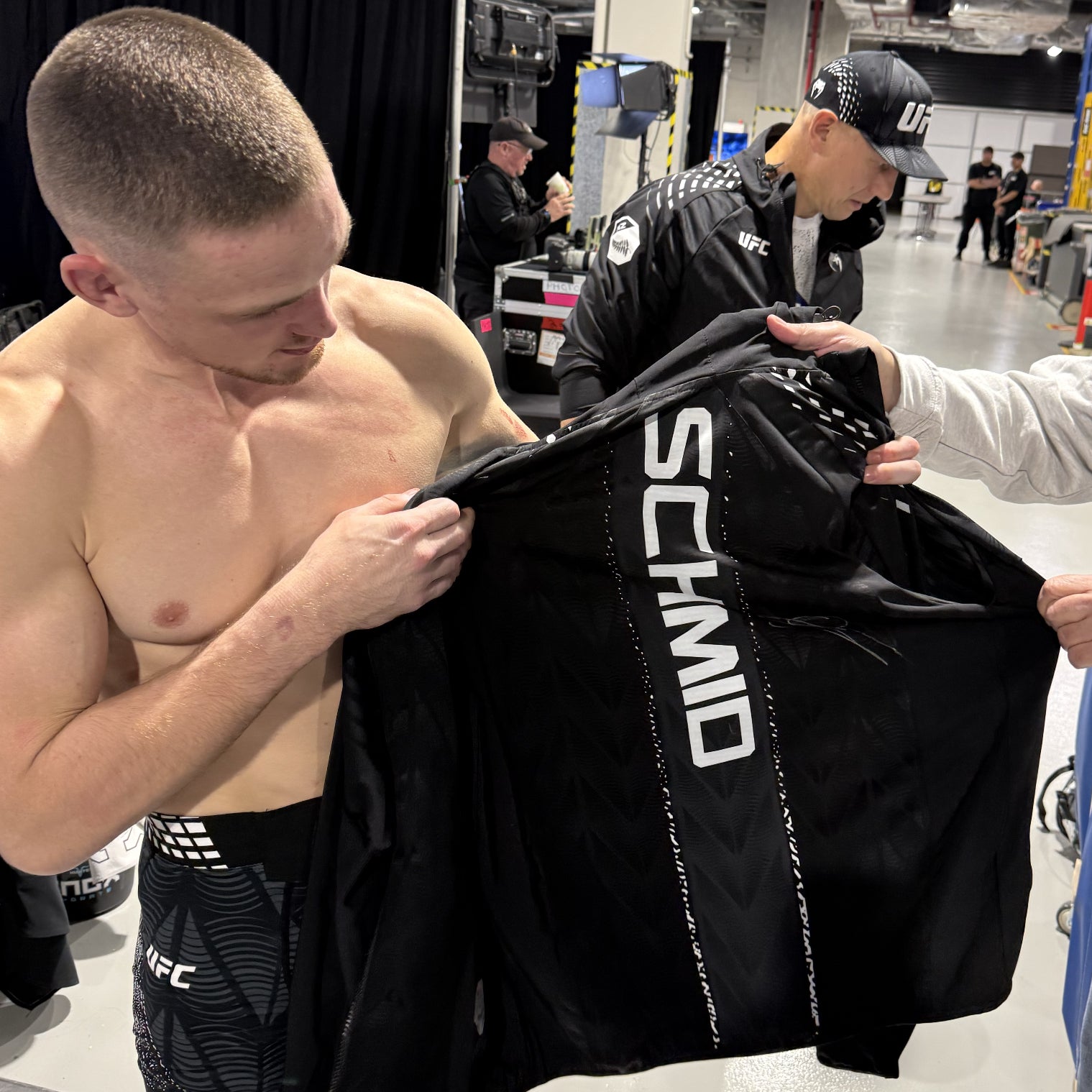 Ollie Schmid Signed 1-of-1 Fight Worn Hoodie UFC Fight Night: Della Maddalena vs Prates