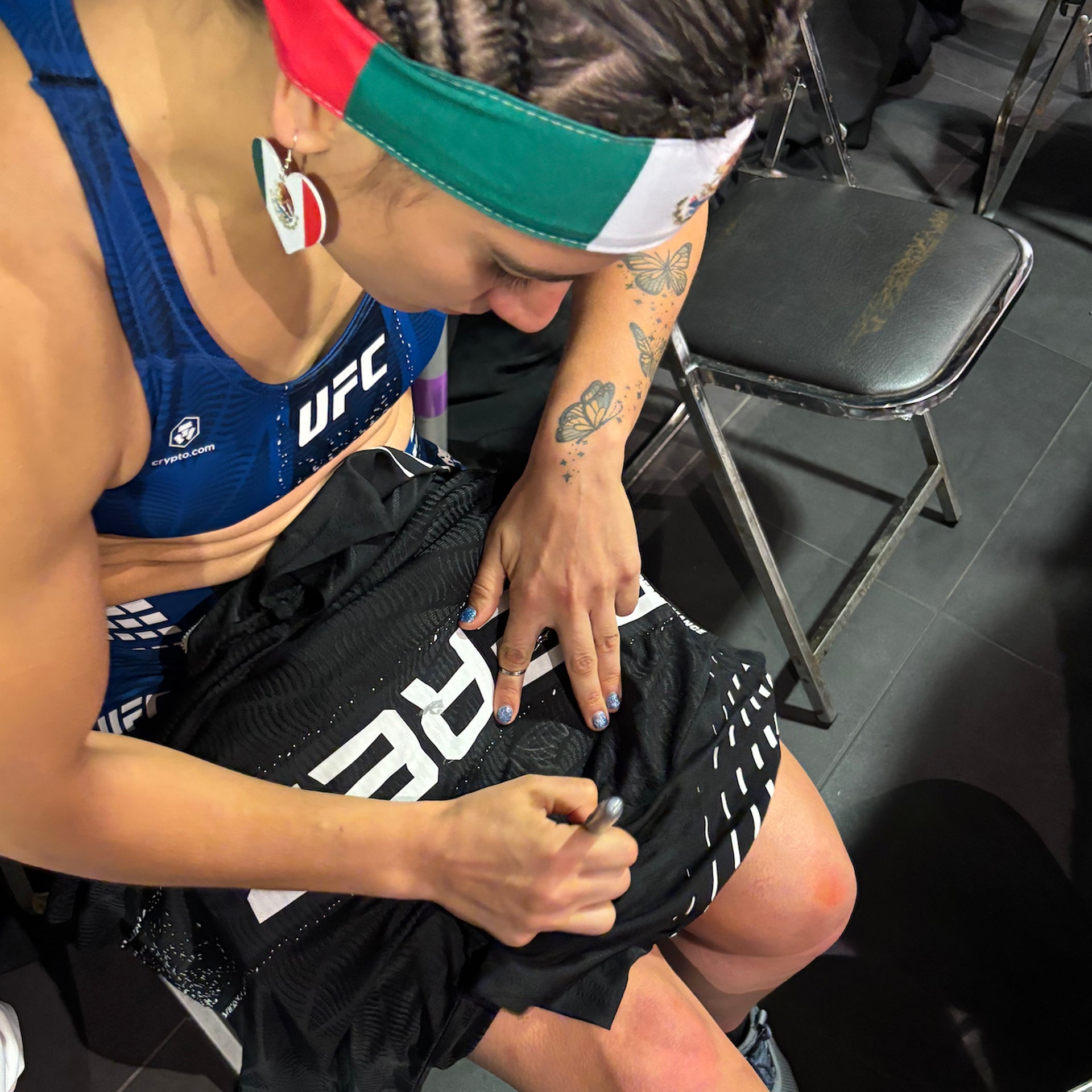 Ailin Perez Signed 1-of-1 Fight Worn Jersey UFC Fight Night: Moreno vs Kavanagh