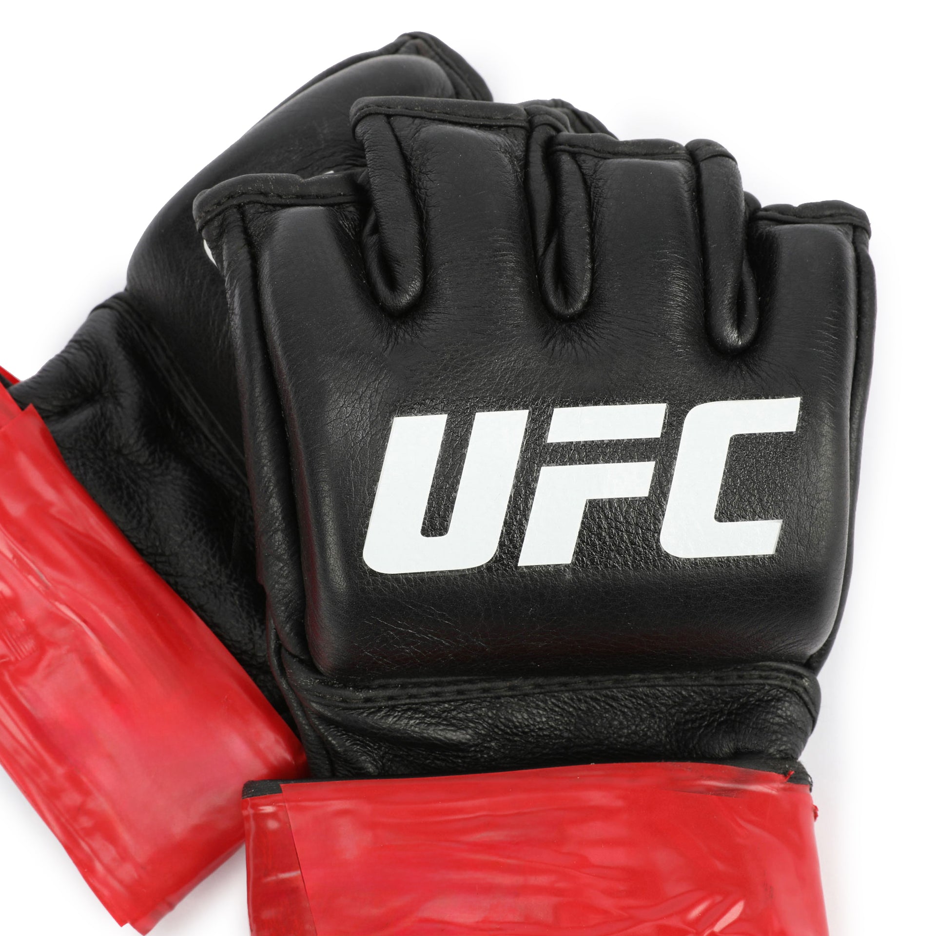Quillan Salkilld Signed 1-of-1 Fight Worn Gloves UFC 325: Volkanovski vs Lopes 2