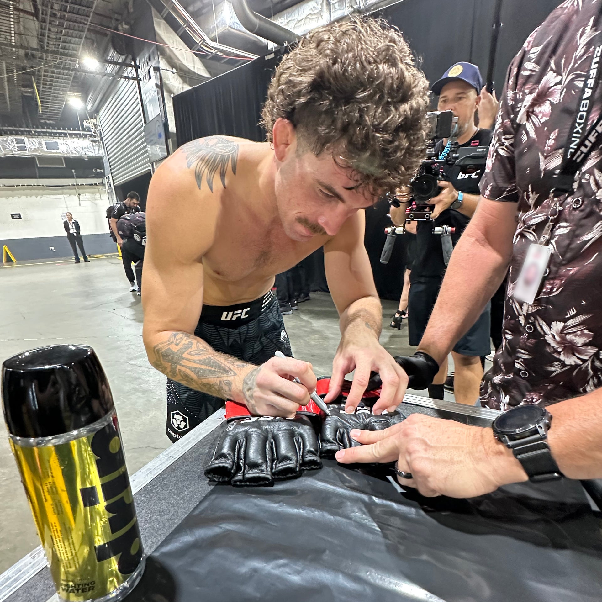 Quillan Salkilld Signed 1-of-1 Fight Worn Gloves UFC 325: Volkanovski vs Lopes 2