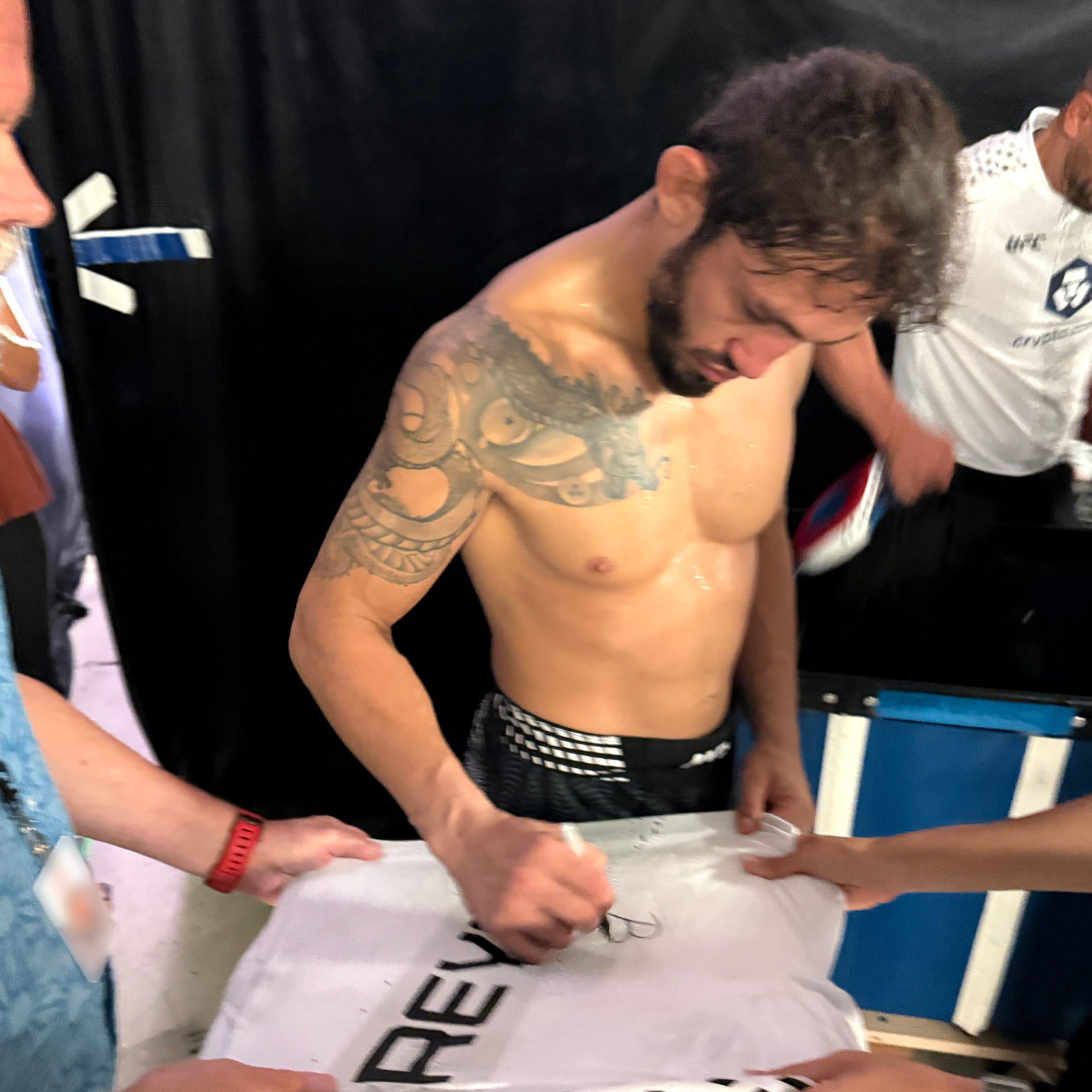Javier Reyes Signed 1-of-1 Fight Worn Jersey UFC Fight Night: Fiziev vs Torres