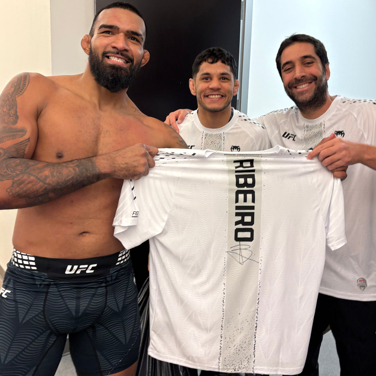 Brendson Ribeiro Signed 1-of-1 Fight Worn Jersey UFC Fight Night: Allen vs Duncan